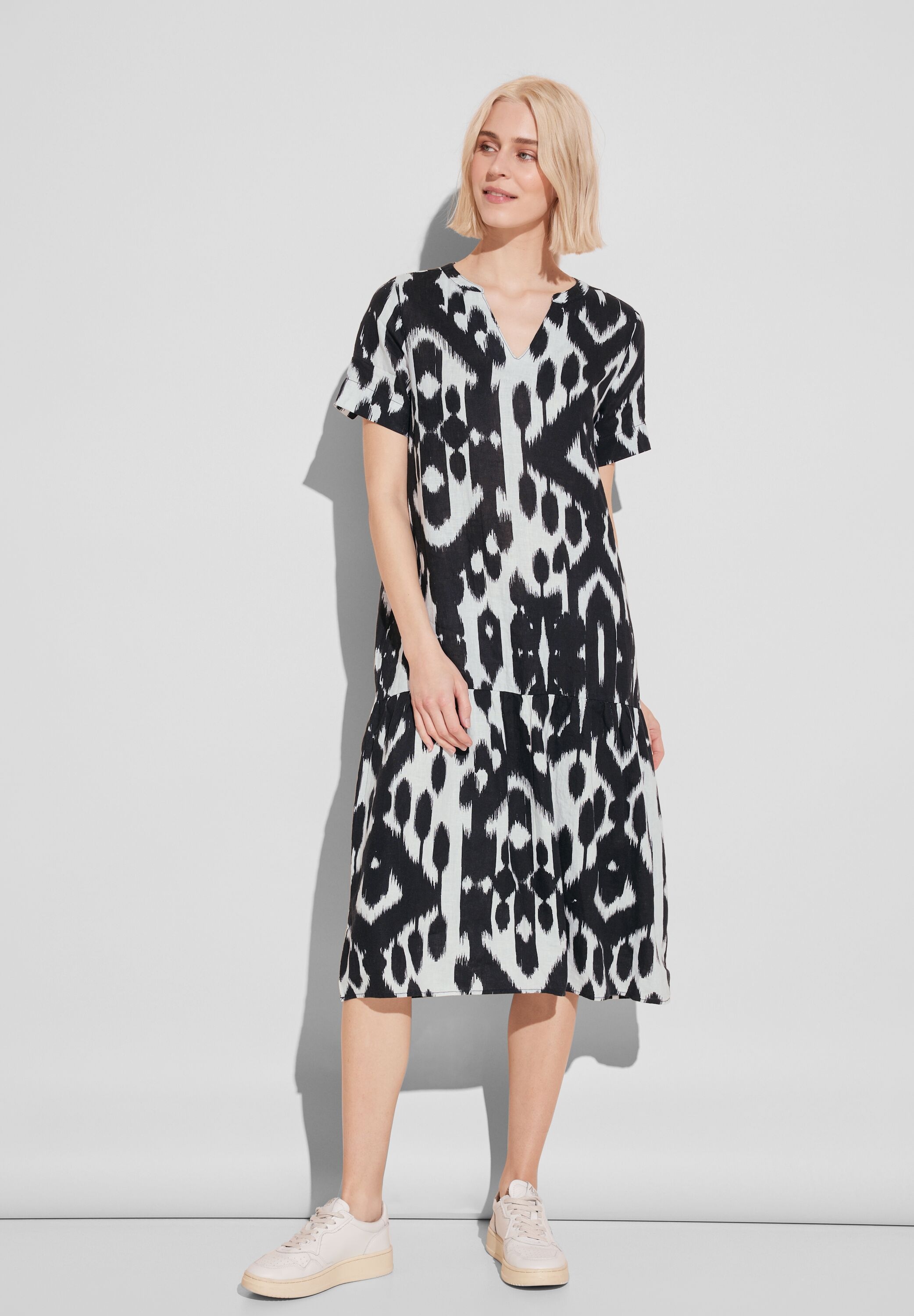 STREET ONE Midikleid Ohne Taschen mit Volants