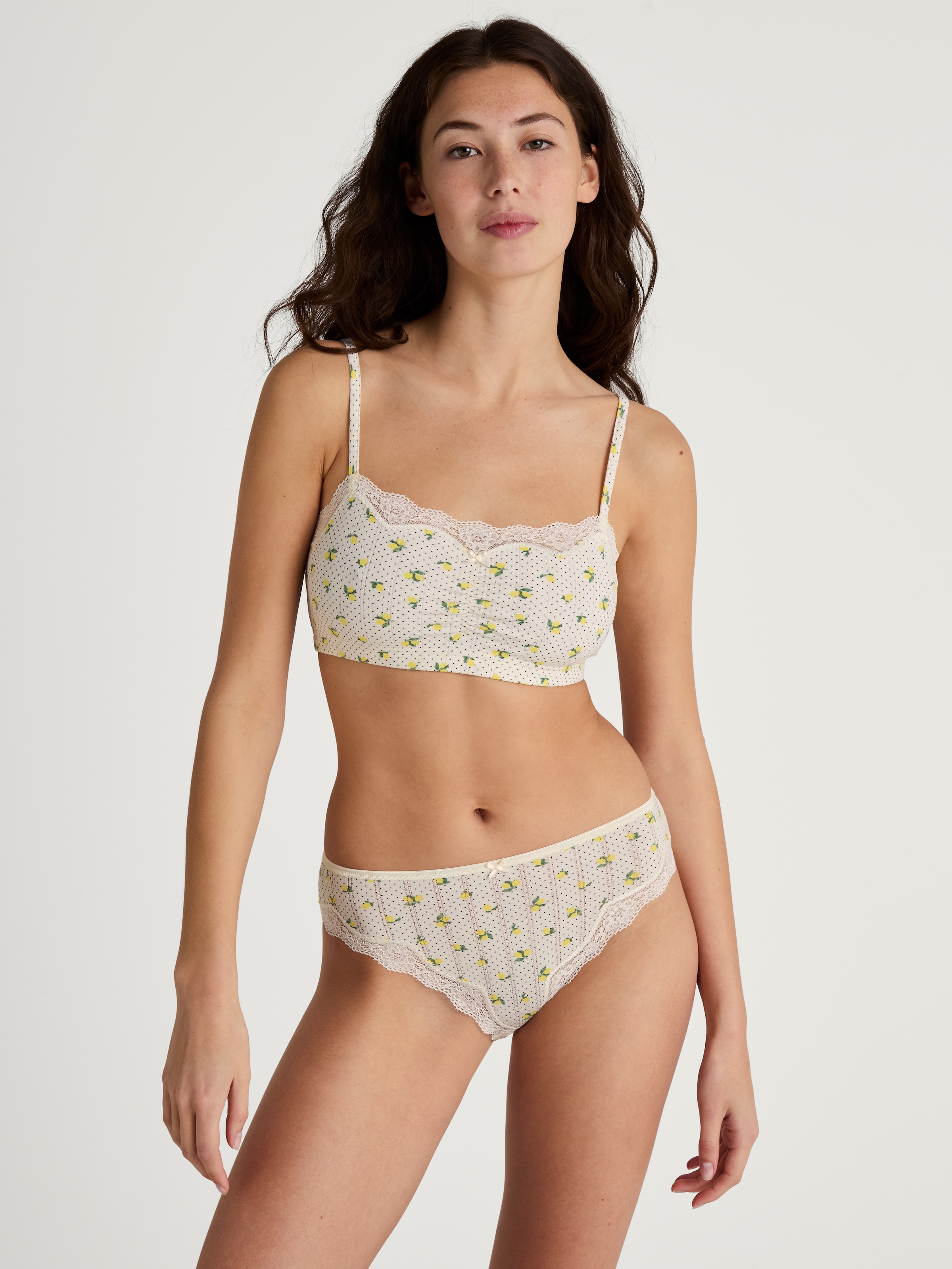 CALIDA Slip, Mit floraler Spitze vorn