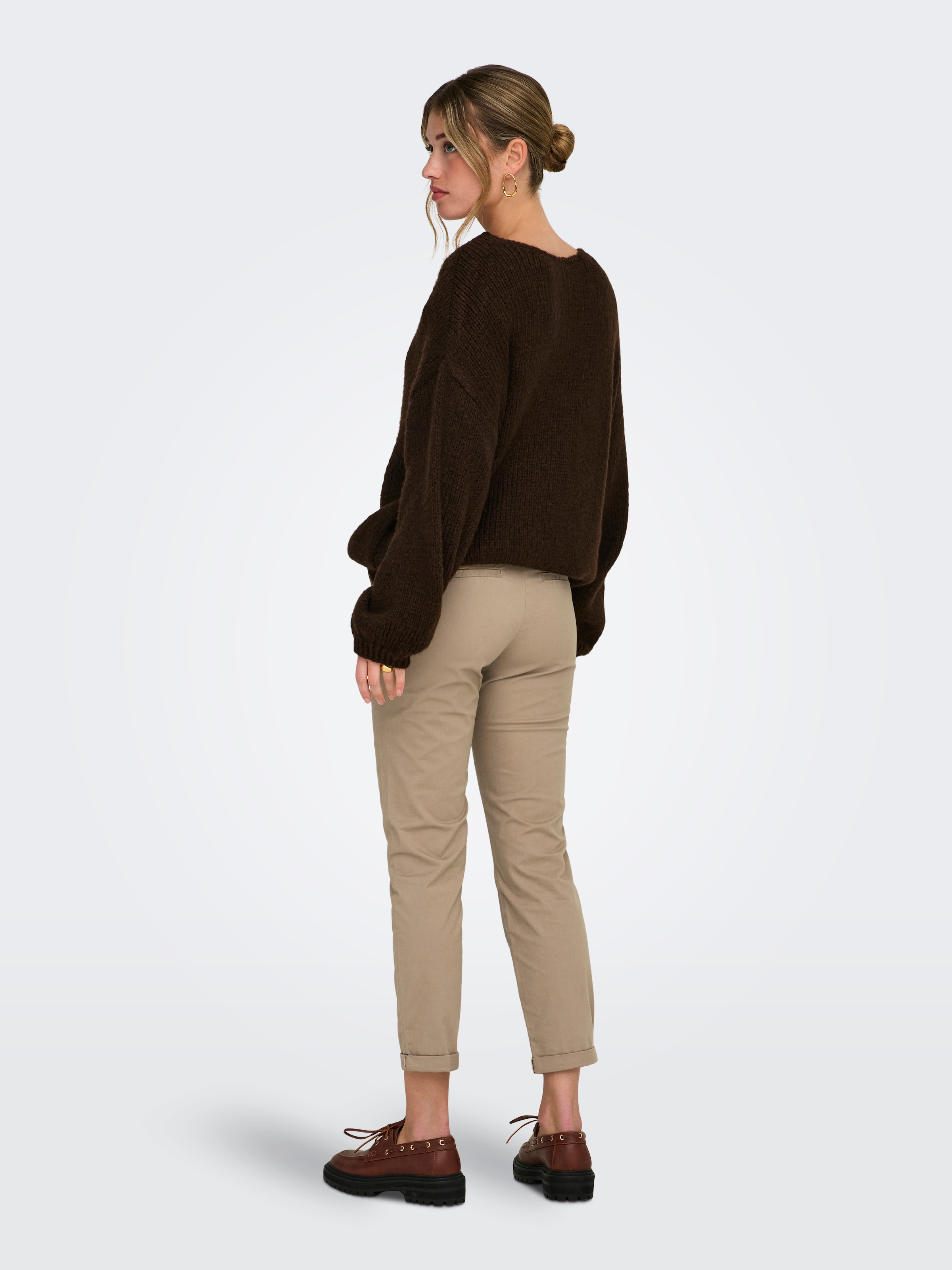 ONLY Chinohose »ONLBIANA – Chinohose mit Gürtel und Umschlagsaum«  slim fit, modisch, Web, Baumwollmischung