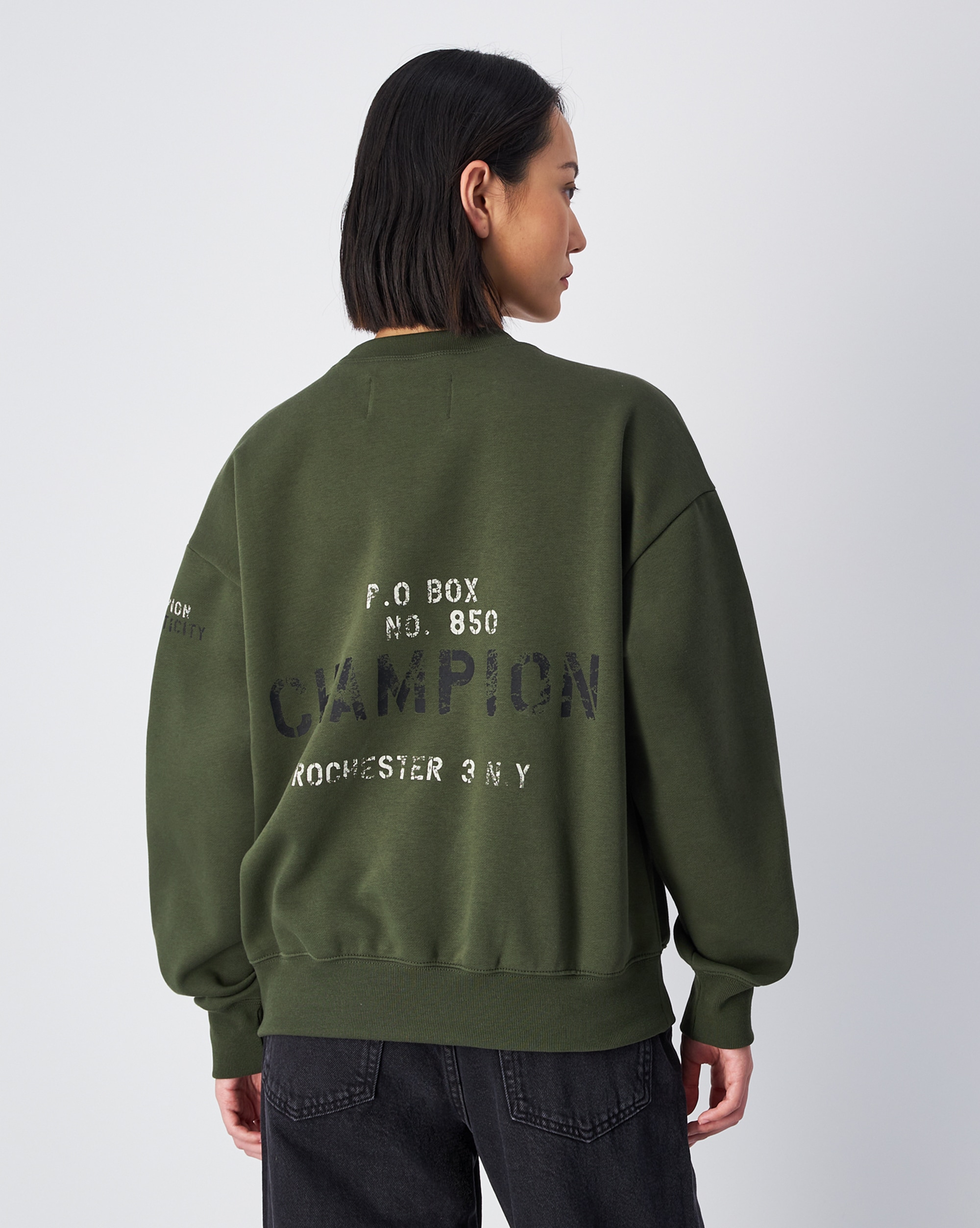 Champion Sweatshirt
