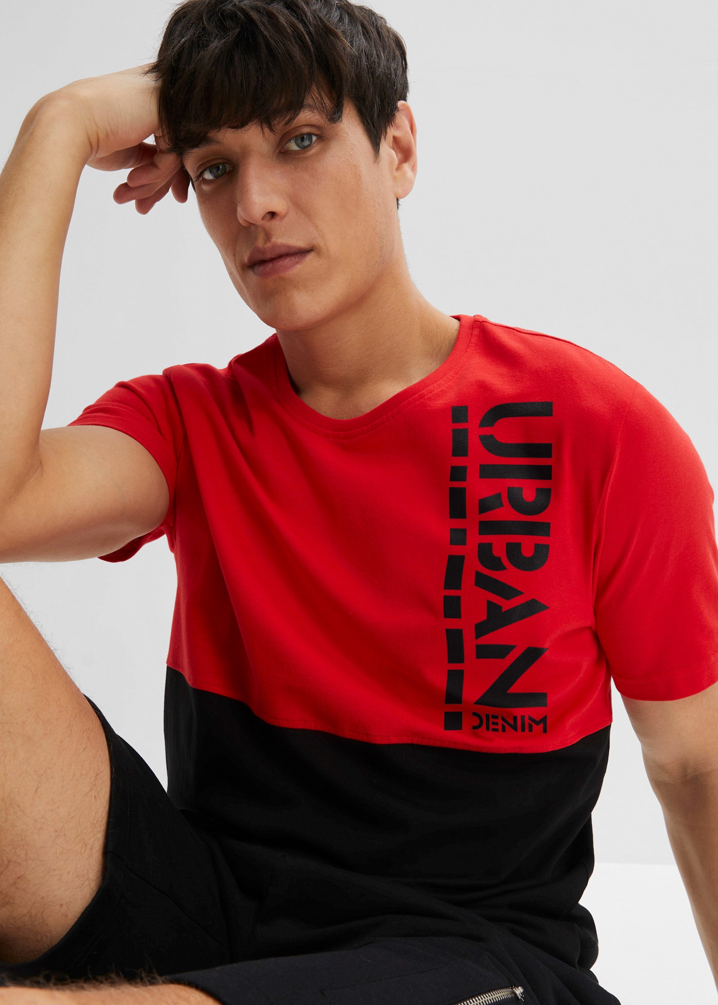 bonprix T-shirt regular fit, kurzärmelig, für Frühling und Sommer, aus Baumwolle