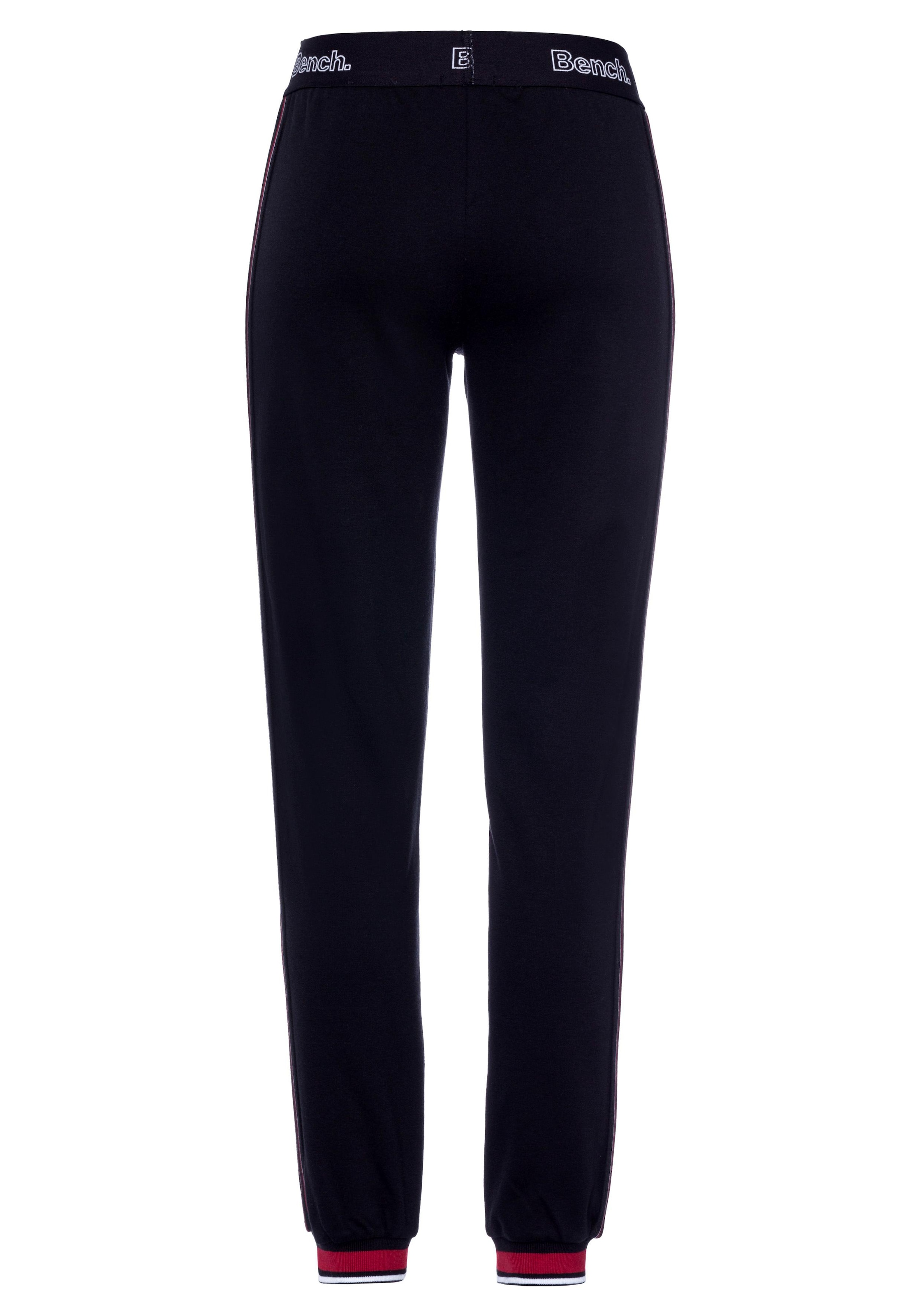 Bench. Acheter Seitenstreifen, Loungeanzug Loungewear, confortablement Loungewear mit Relaxhose,