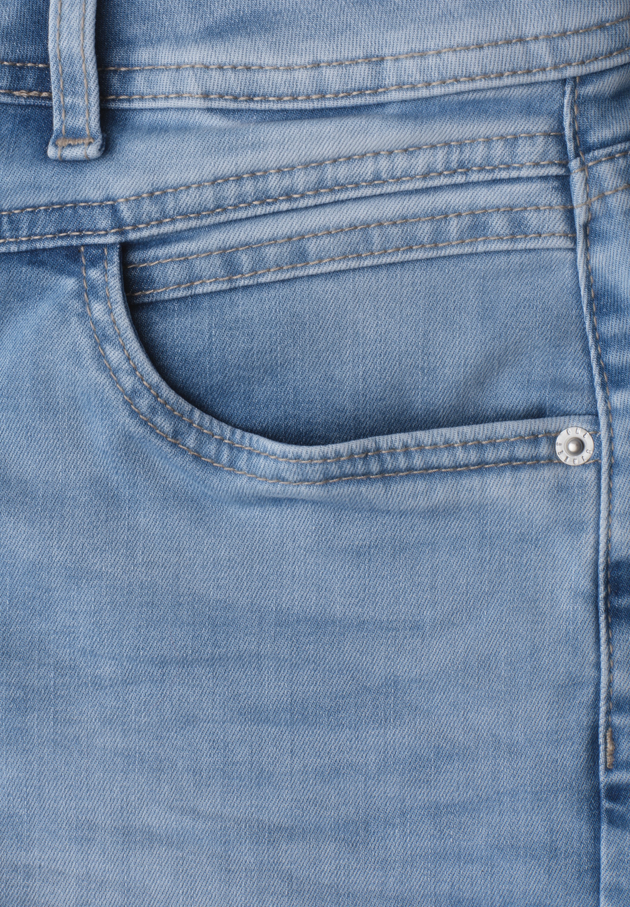 STREET ONE Jeans à 5 poches en coupe casual avec revers