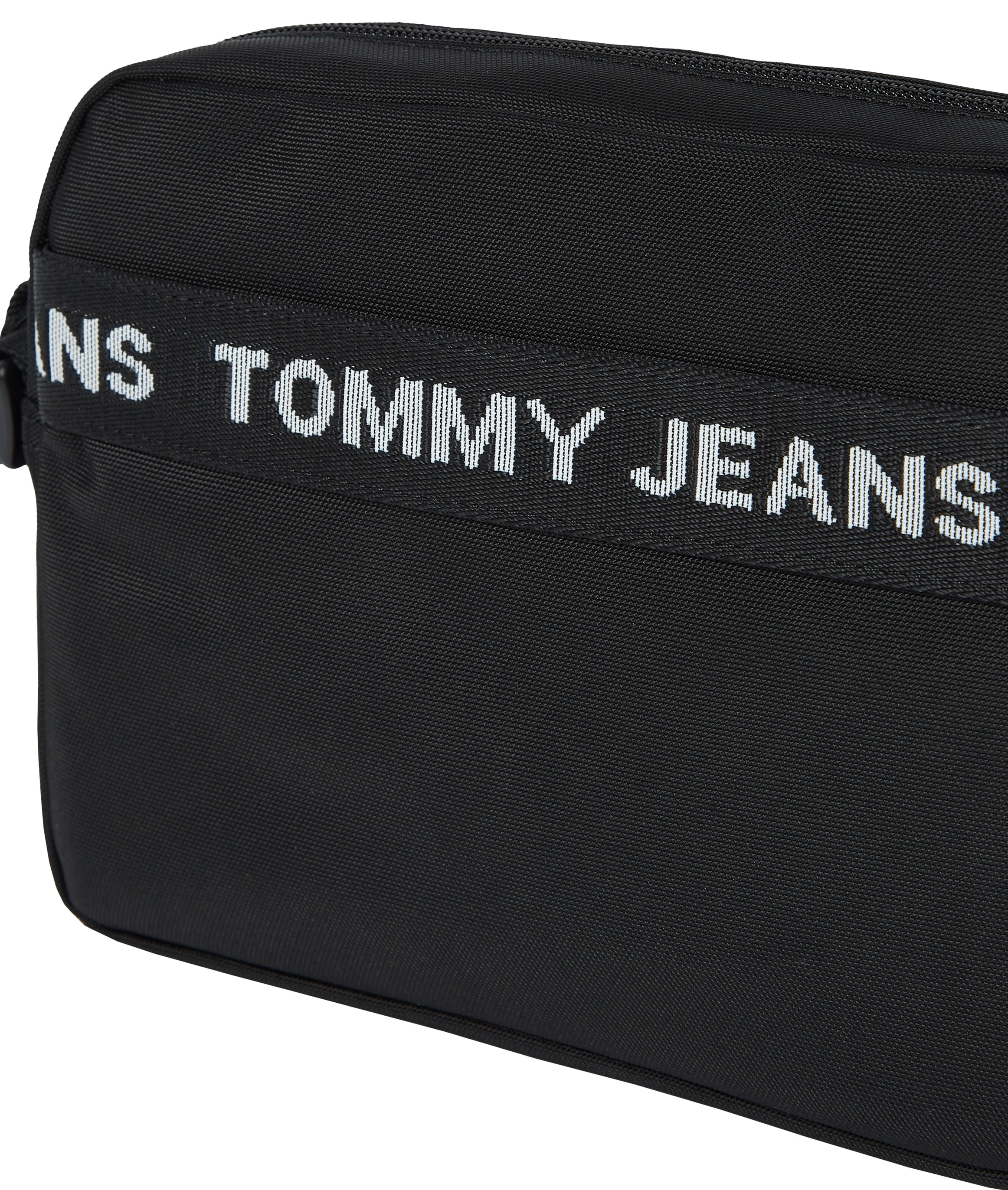 Tommy Jeans Umhängetasche »TJM ESSENTIAL EW CROSSOVER«, in körpernahem Design