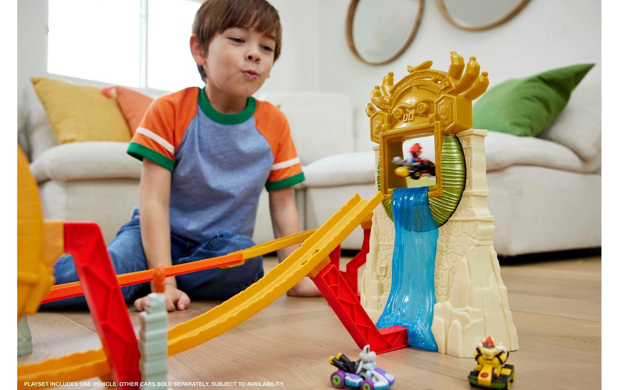 Hot Wheels Spielzeug-Auto »Hot Wheels Mario Kart Kong Island Track Set«