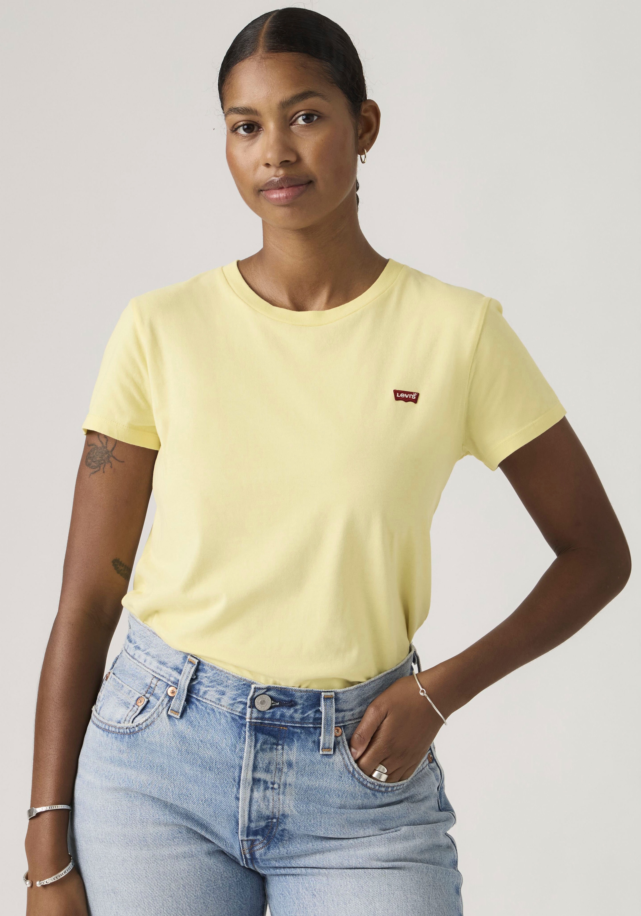 Levi's® T-Shirt »TEE Minilogo« mit kleiner Logostickerei