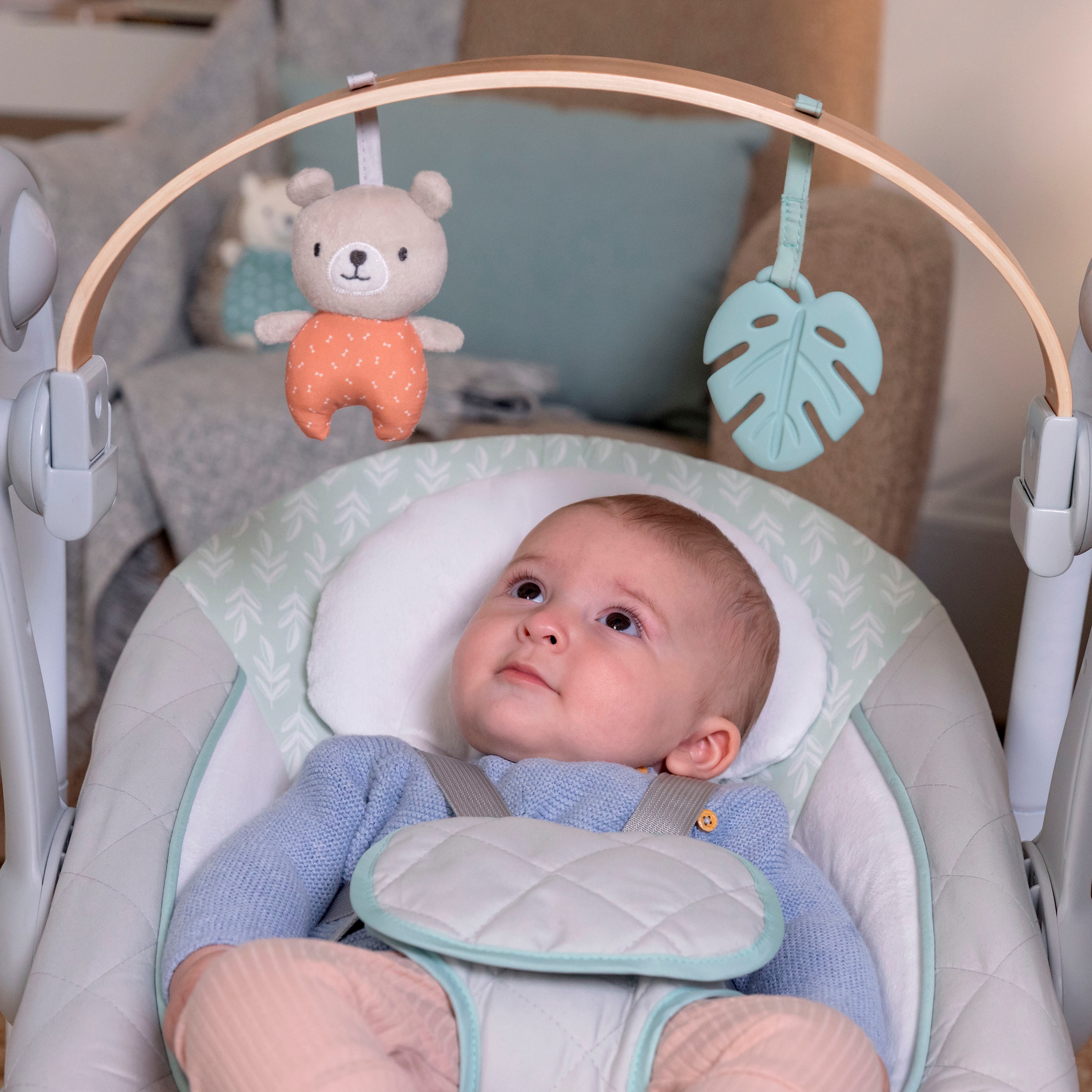 ingenuity Transat pour bébé »Cozy Spot Swing 'n Go Portable Swing« bis 9 kilos mit Sound-Effekt