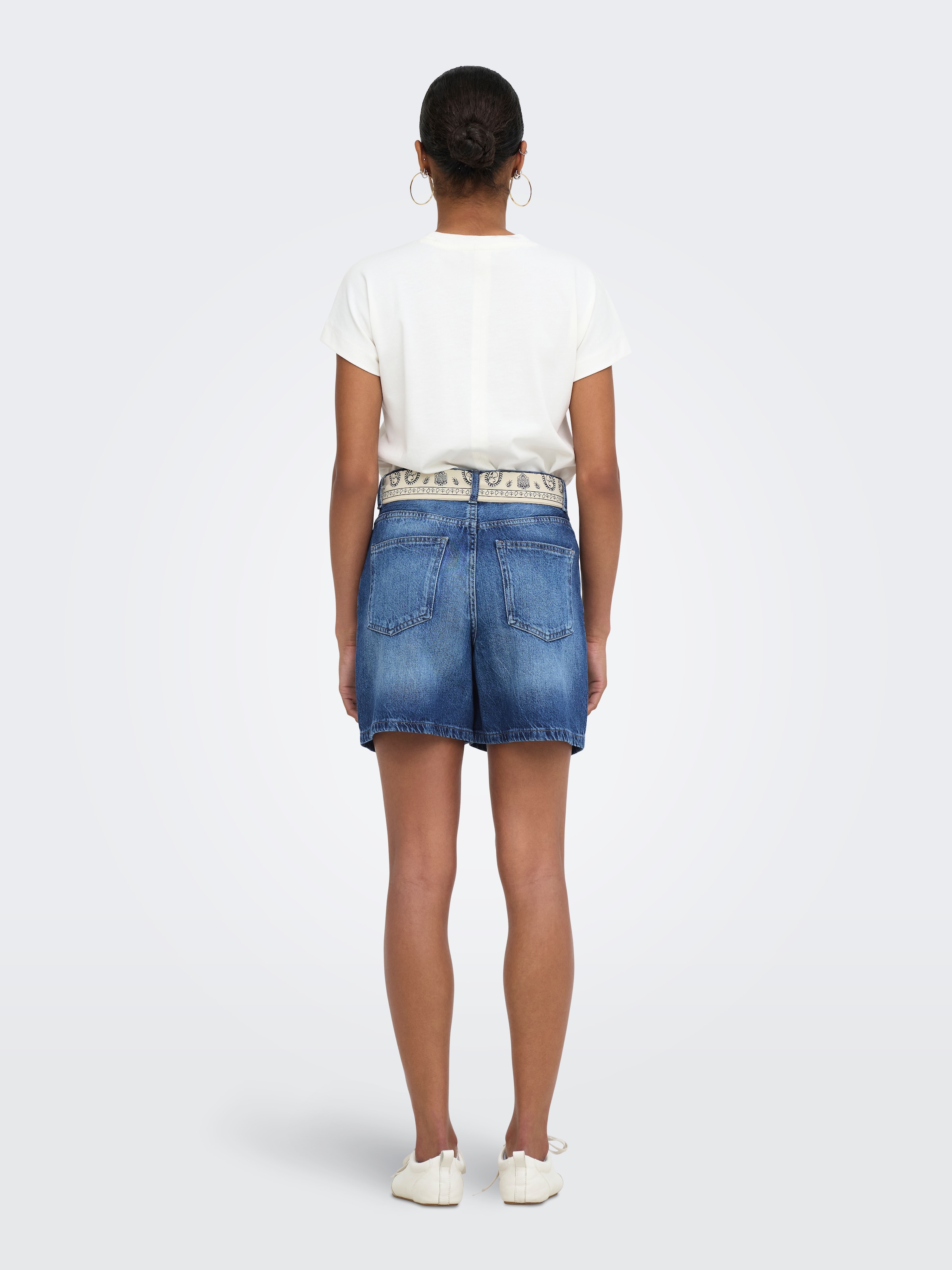 ONLY Short en jean »ONLJOSE HW SCARF DNM SHORTS AZG« coton, regular fit, taille haute