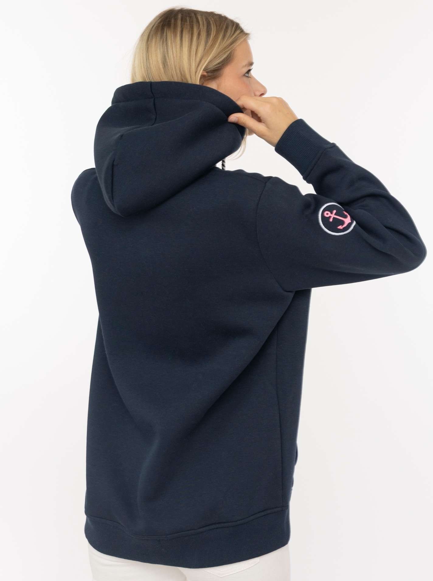 Zwillingsherz Hoodie »"Moin Moin"«, auffälliges Front Logo, Anker am Arm, Kapuze mit Kordel, Kängurutasche
