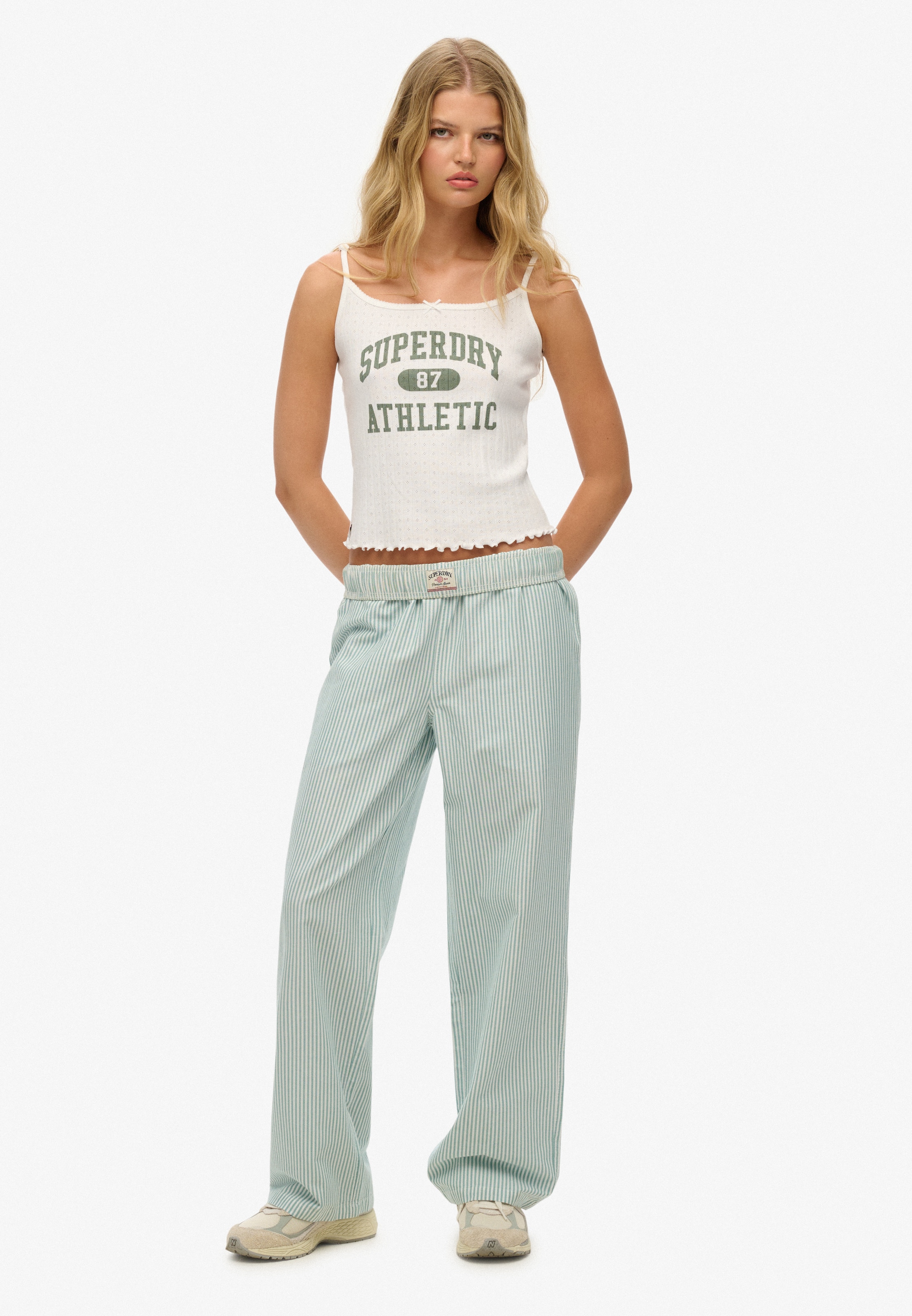 Superdry Pantalon cargo »COTTON STRIPE ELASTIC TROUSER«  en coton et jersey, coupe décontractée, aspect rayé