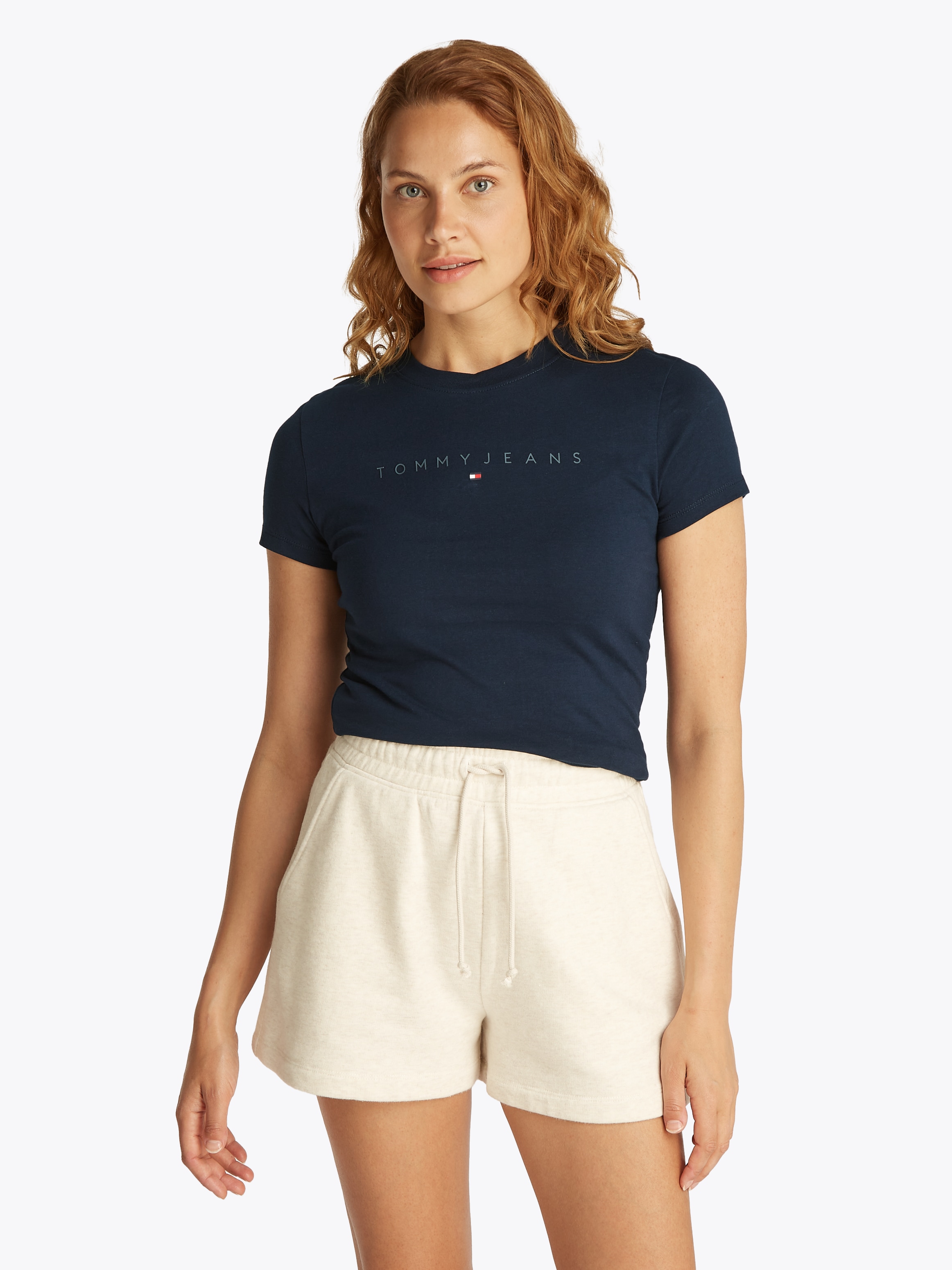 Image of Tommy Jeans T-Shirt "TJW SLIM TONAL LINEAR TEE EXT" mit Logoschriftzug