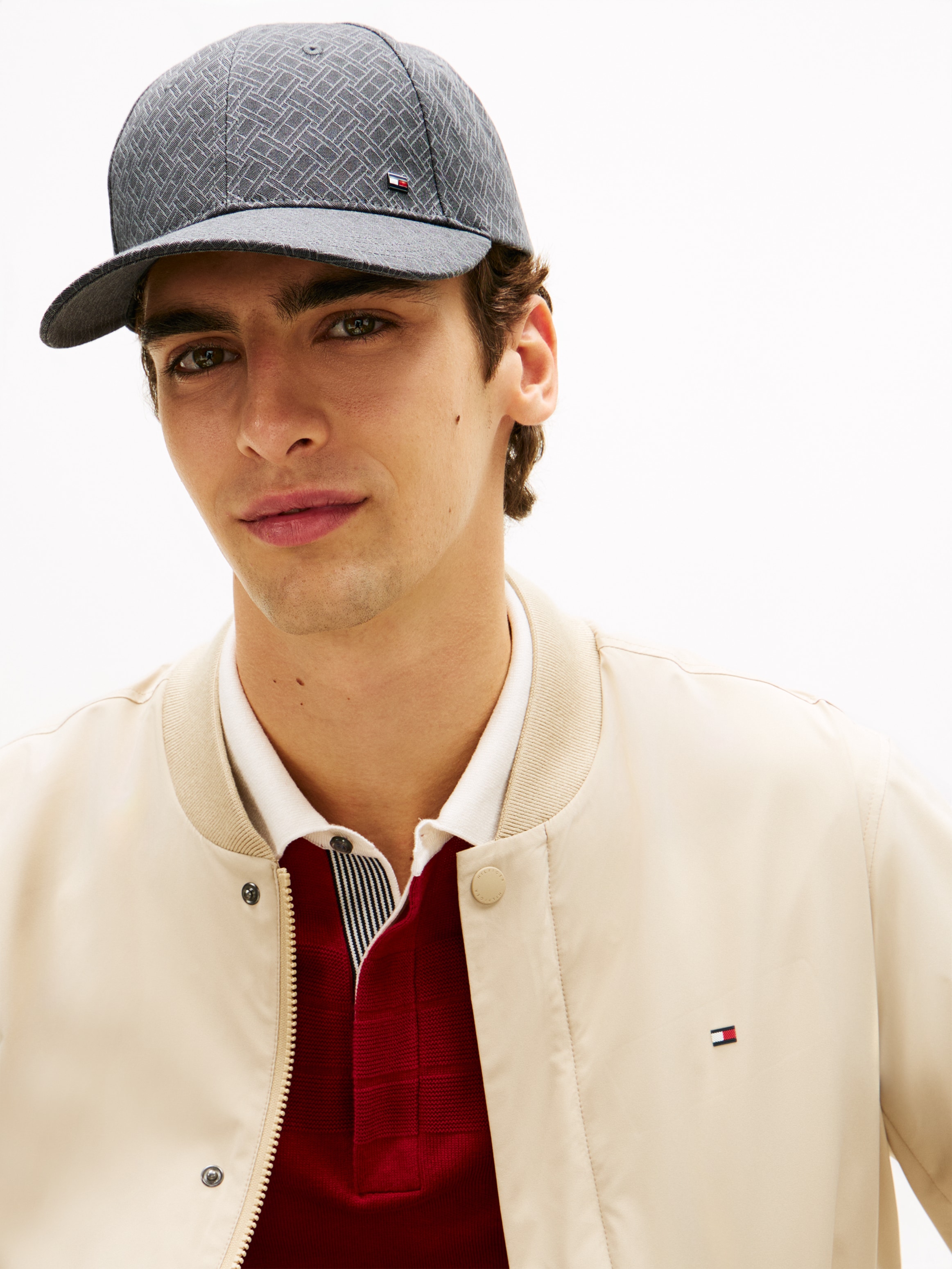 Tommy Hilfiger Casquette de baseball »FLAG JACQUARD« Regular fit mit festem Schirm