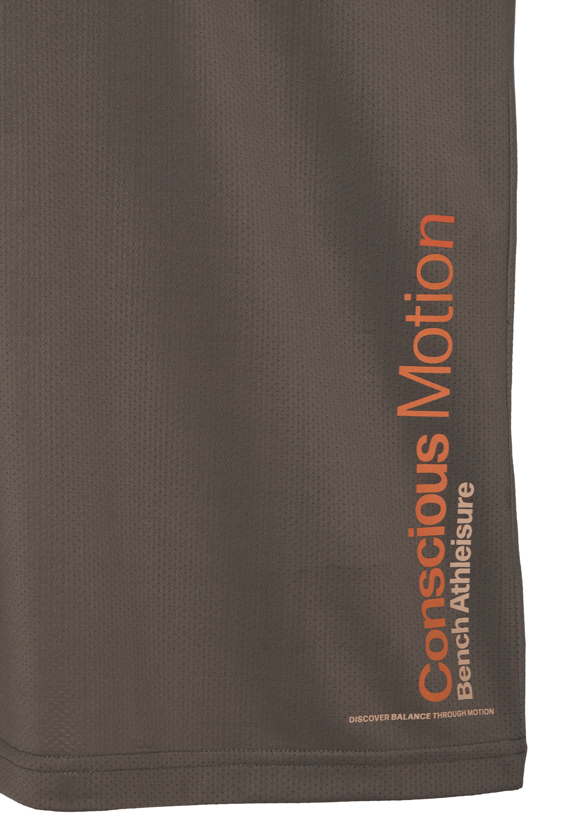 Bench. T-shirt de musculation 1 avec imprimé sportif