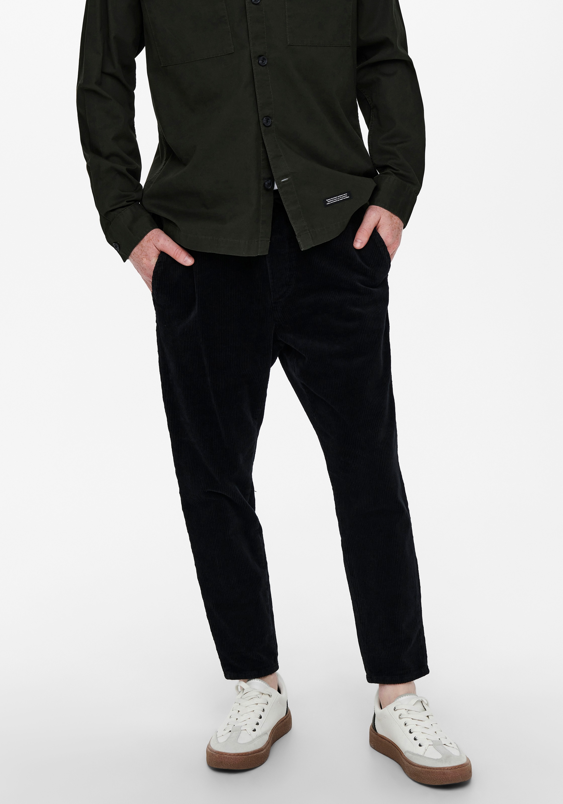 Image of ONLY & SONS Cordschlupfhose »LINUS LIFE CROPPED CORD« bei Ackermann Versand Schweiz