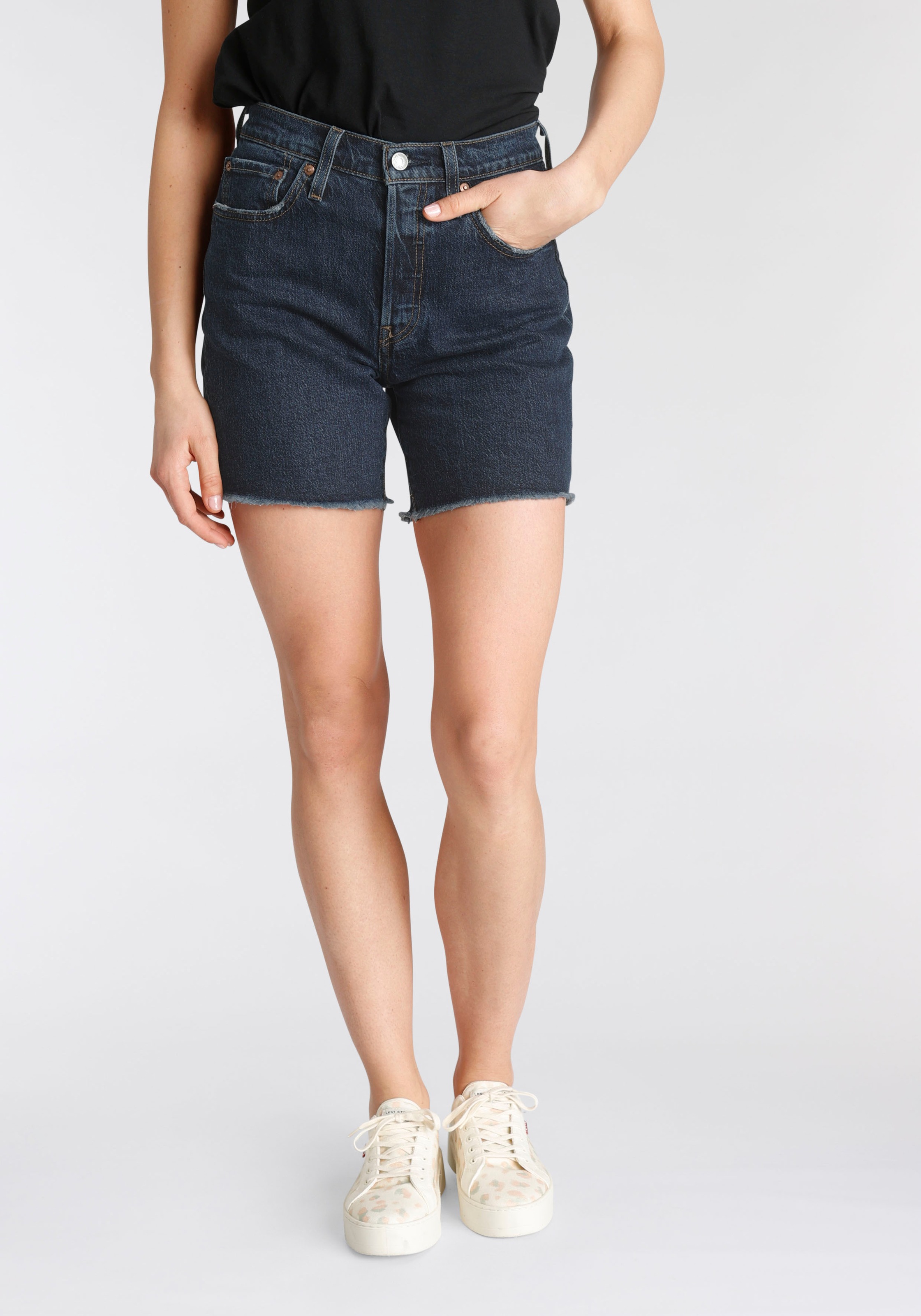 Image of Levi's® Shorts »501 Mid Thigh«, Mit verdeckter Knopfleiste bei Ackermann Versand Schweiz