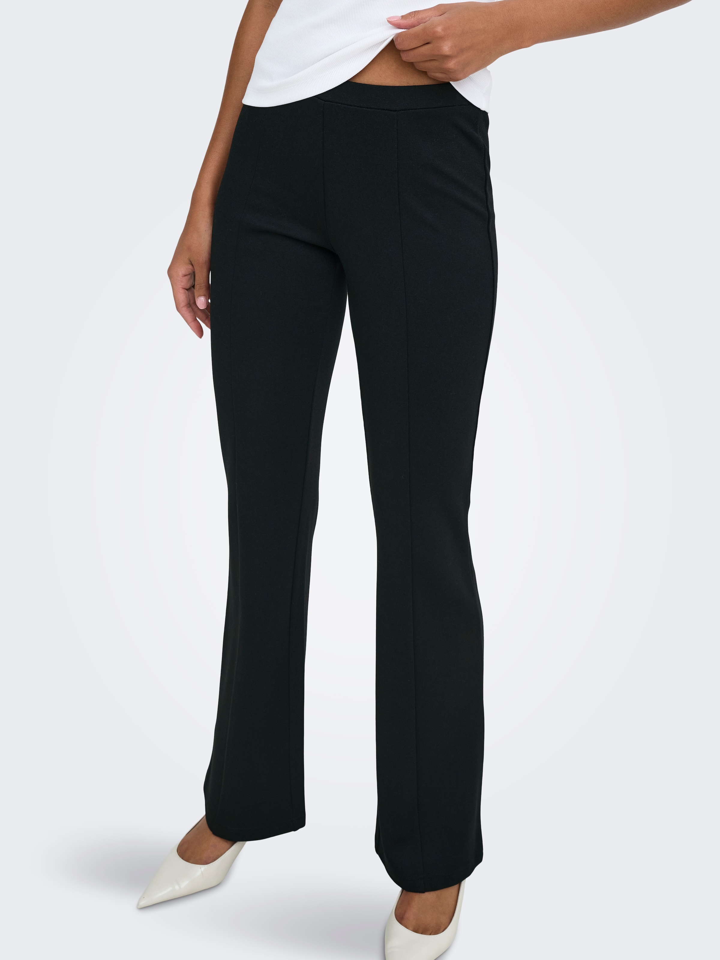 ONLY Bootcuthose »ONLPAIGE MW CUT FLARED PANT CC PNT«  Viskosemischung, bootcut fit