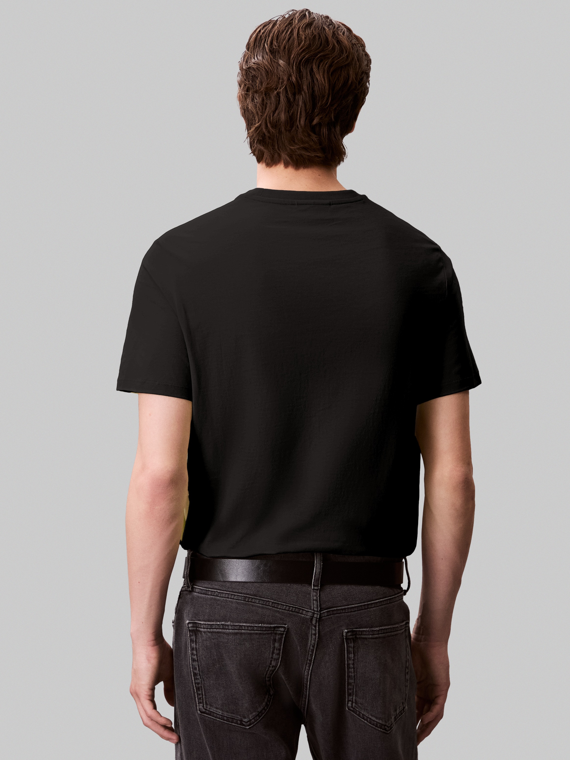 Calvin Klein Jeans T-Shirt »SS SMOOTH CTTN SOLID CREWNK TEE«, mit Logo