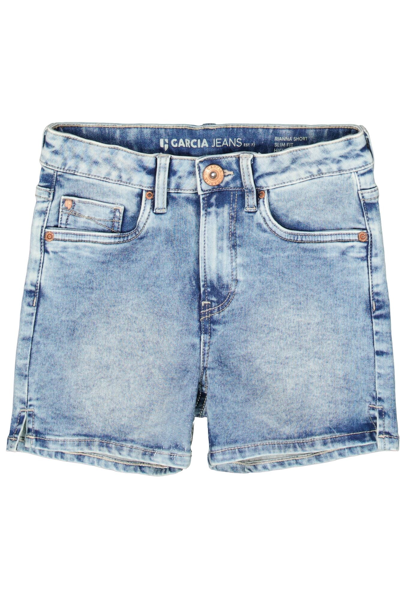 Garcia Shorts »Rianna«, mit kleinem Schlitz am Saum