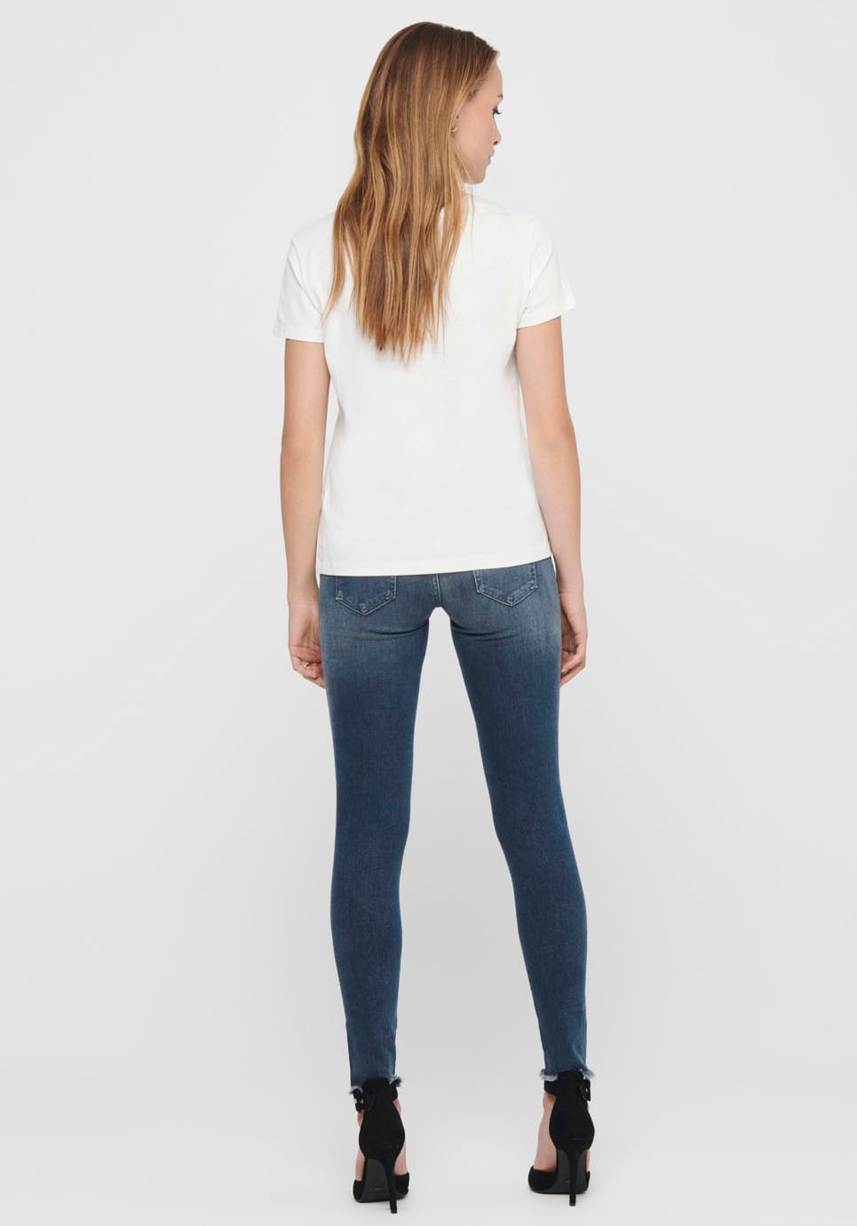 ONLY Ankle-Jeans »ONLBLUSH«, mit Fransensaum