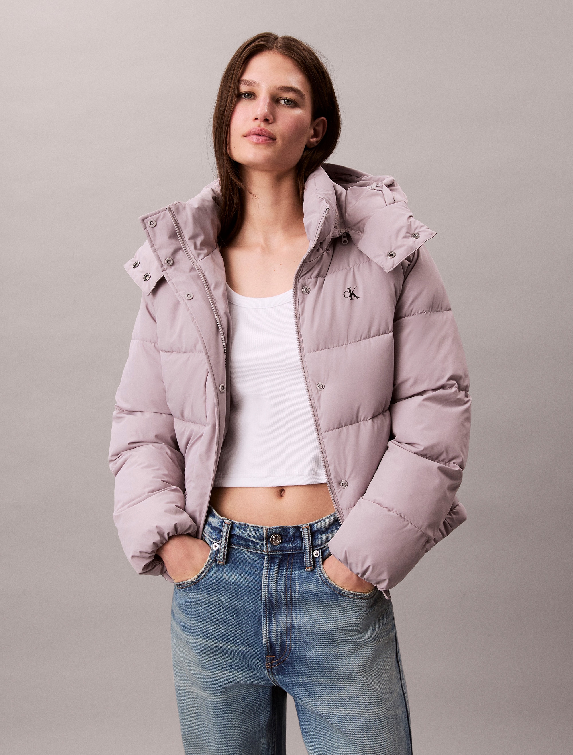 Image of Calvin Klein Jeans Steppjacke "MATTE MONOLOGO MW SHORT PUFFER" mit Kapuze Mit Rundhalsausschnitt, regular fit
