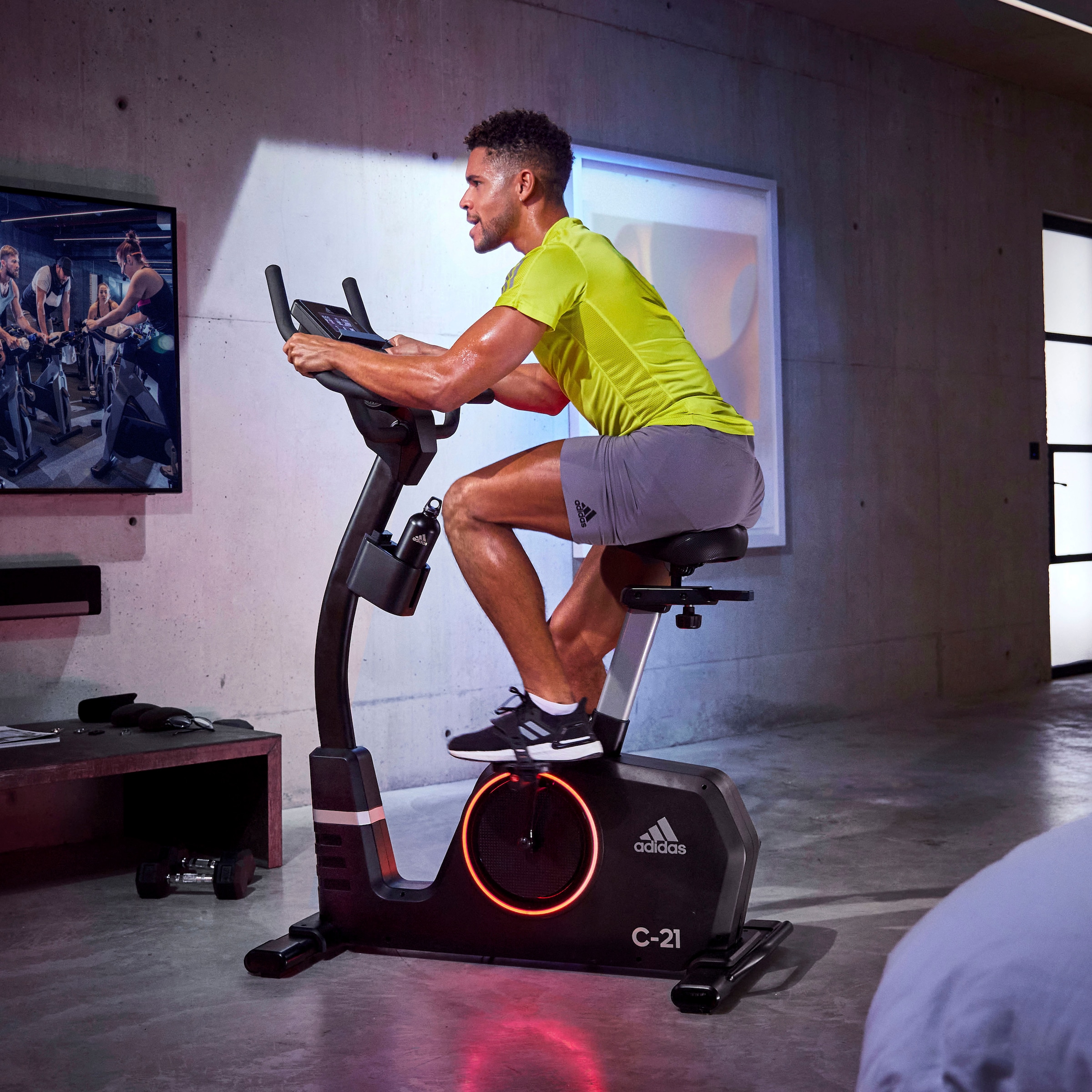 adidas Performance Ergometer »C-21«, mit Tablet-Halterung, LED-Beleuchtung, mit Bluetooth und App-Funktion