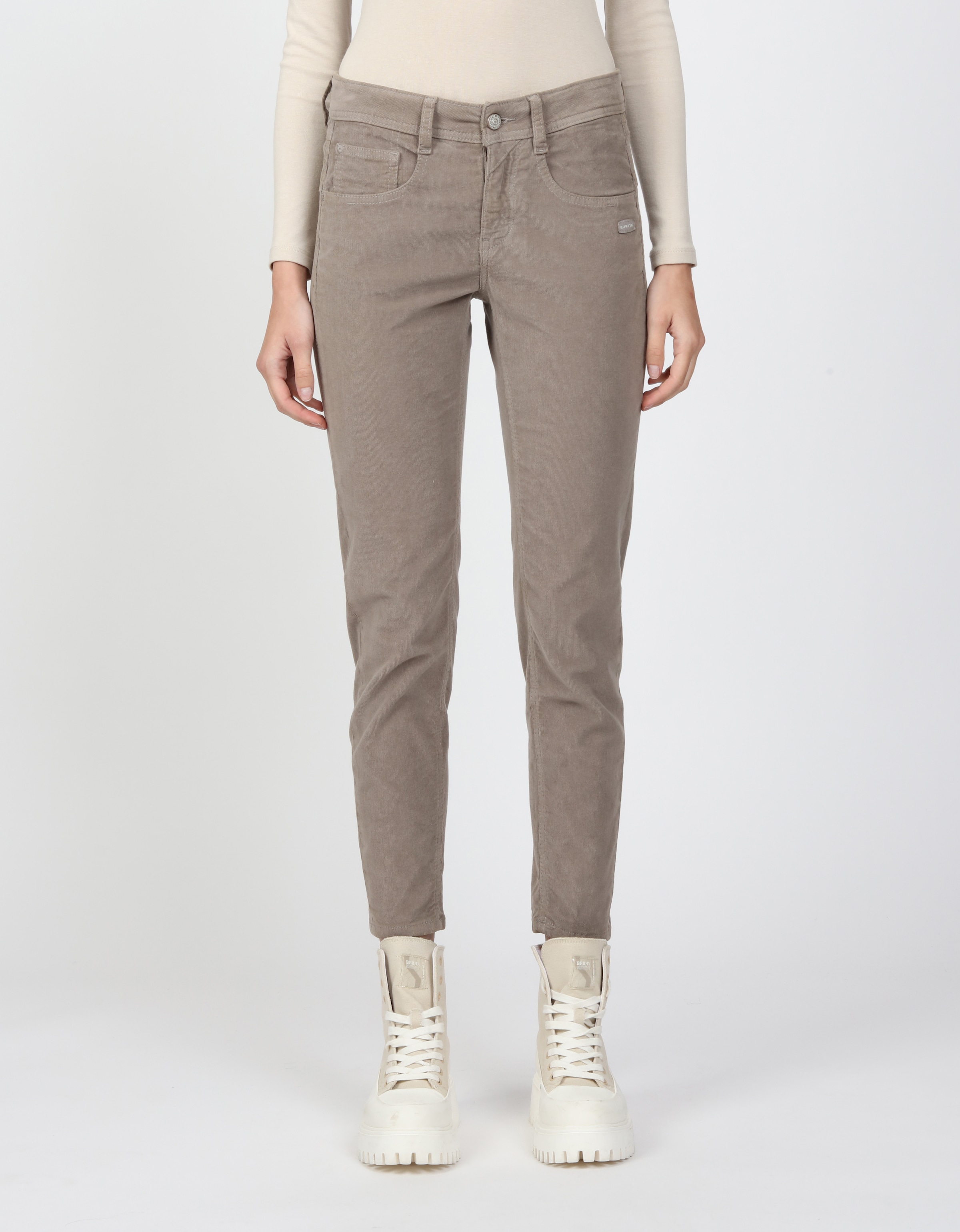 Cordhose »94AMELIE CROPPED«, mit doppelter rechter Gesässtasche