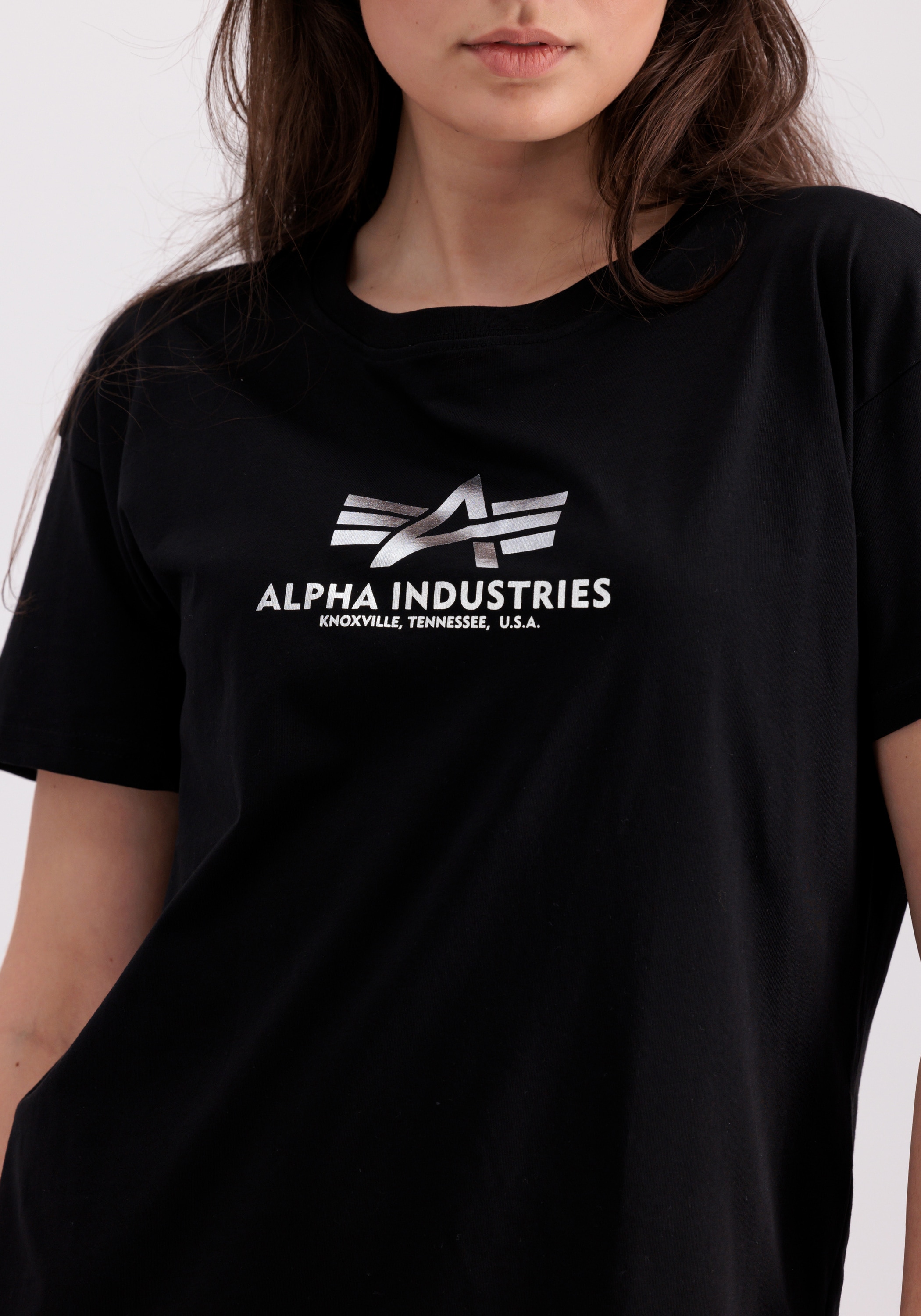 Alpha Industries T-Shirt »ALPHA INDUSTRIES Women - T-Shirts Basic T Long Foil Print Wmn«