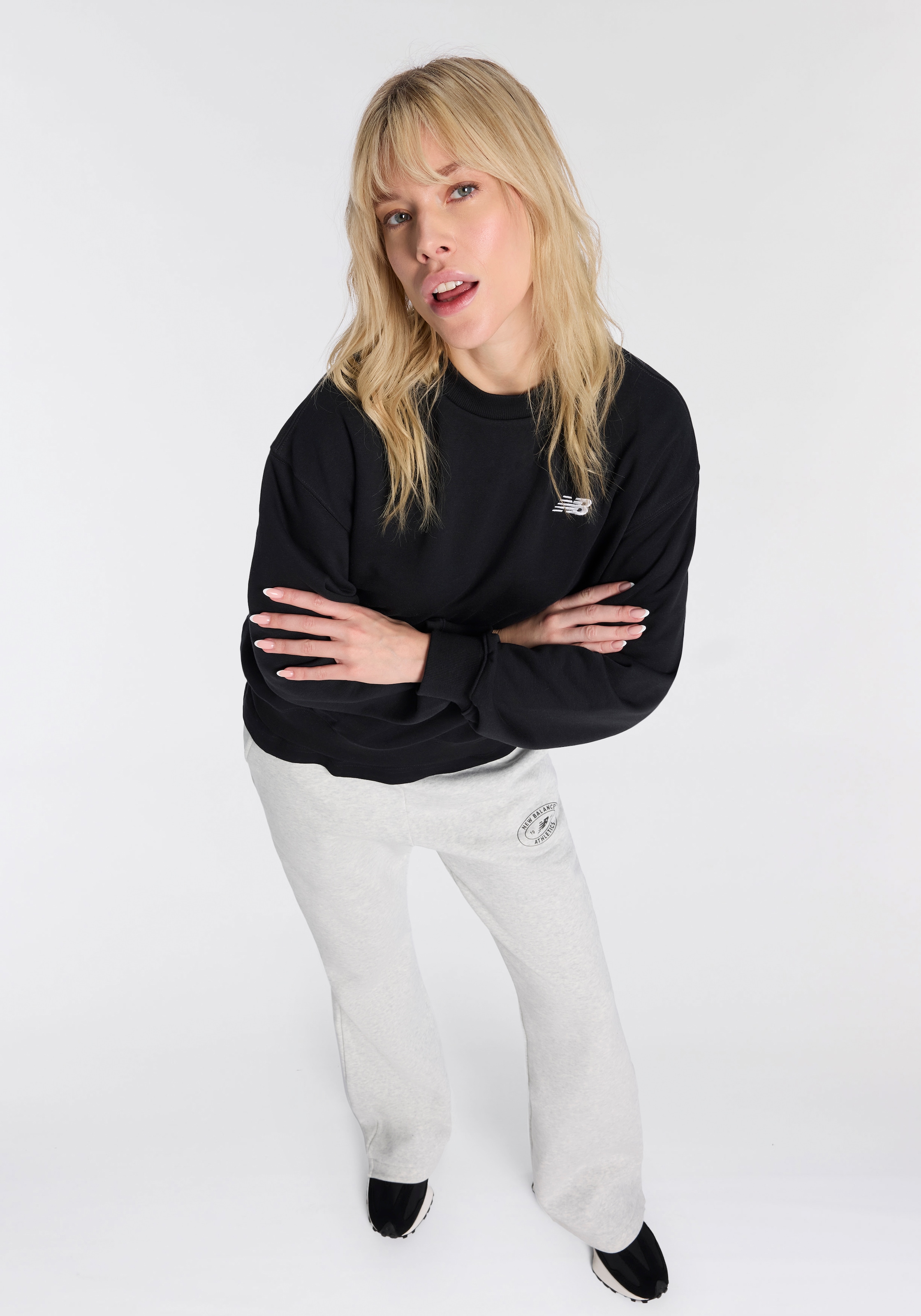 New Balance Sweat-shirt »Sport Essentials French Terry Crew«, avec col rond, en tissu French Terry, coupe décontractée
