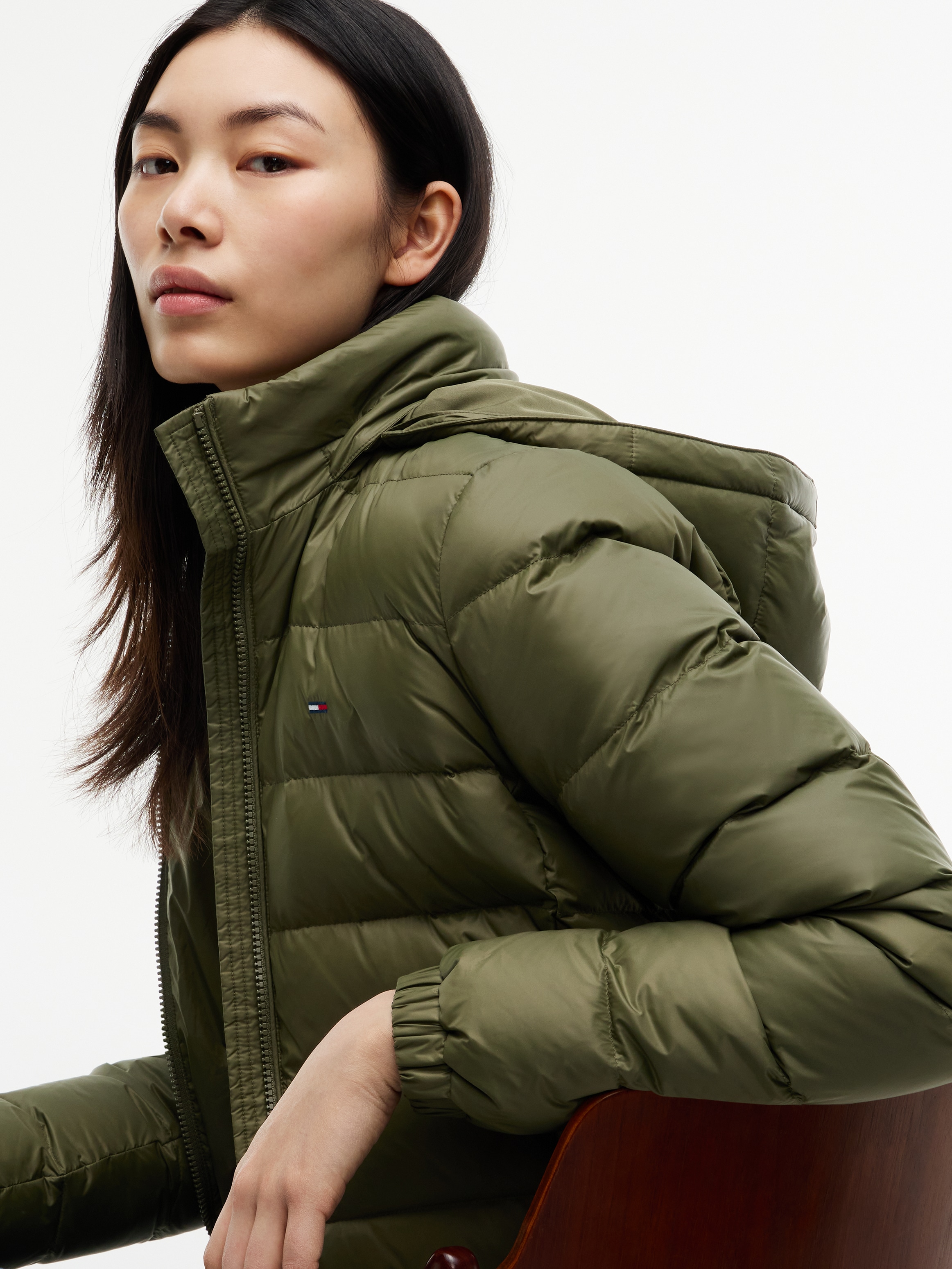 Tommy Jeans Manteau matelassé »TJW ESSENTIAL HOODED DOWN COAT« fibre synthétique
