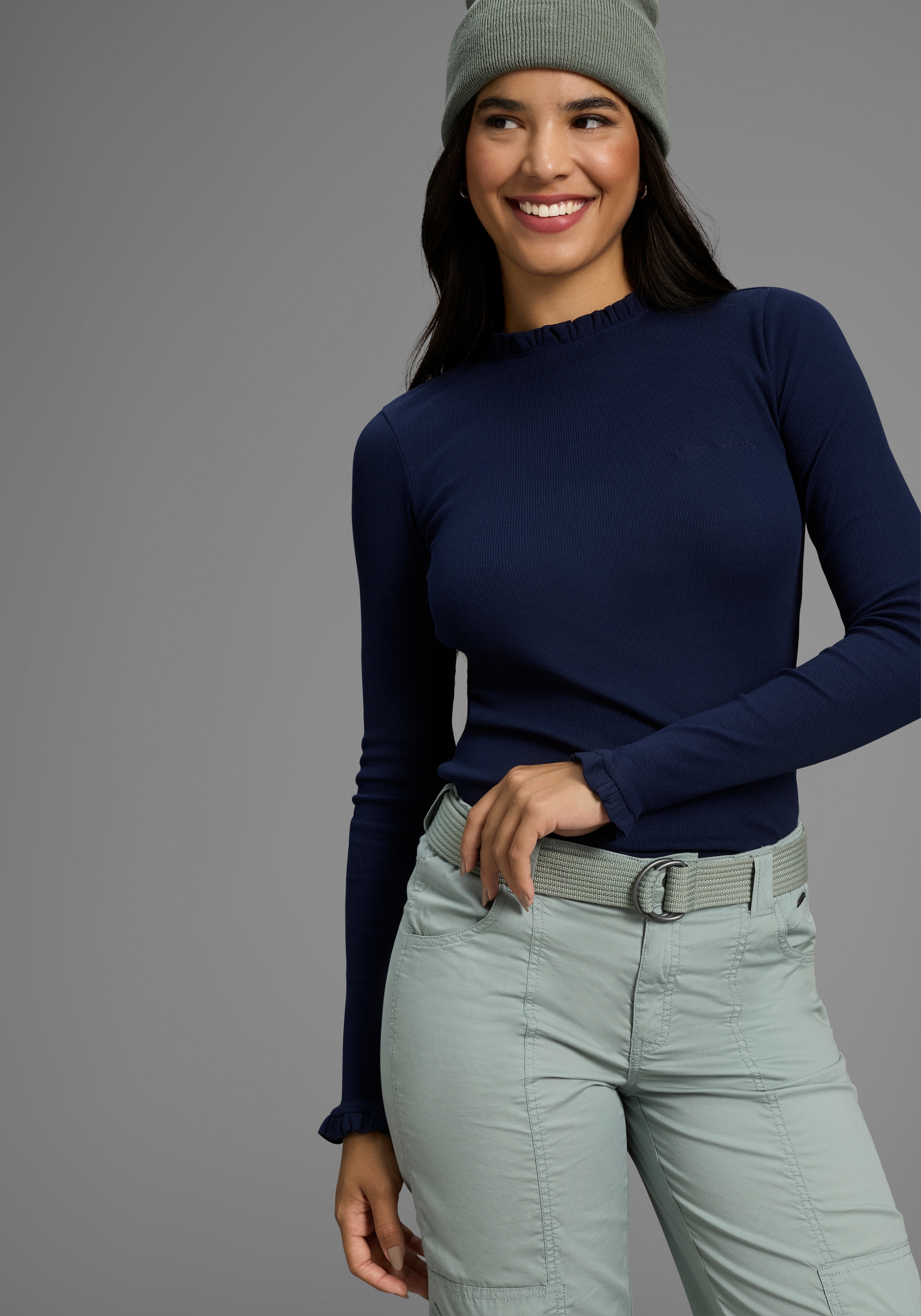Image of KangaROOS Langarmshirt mit femininer Rüschenkante