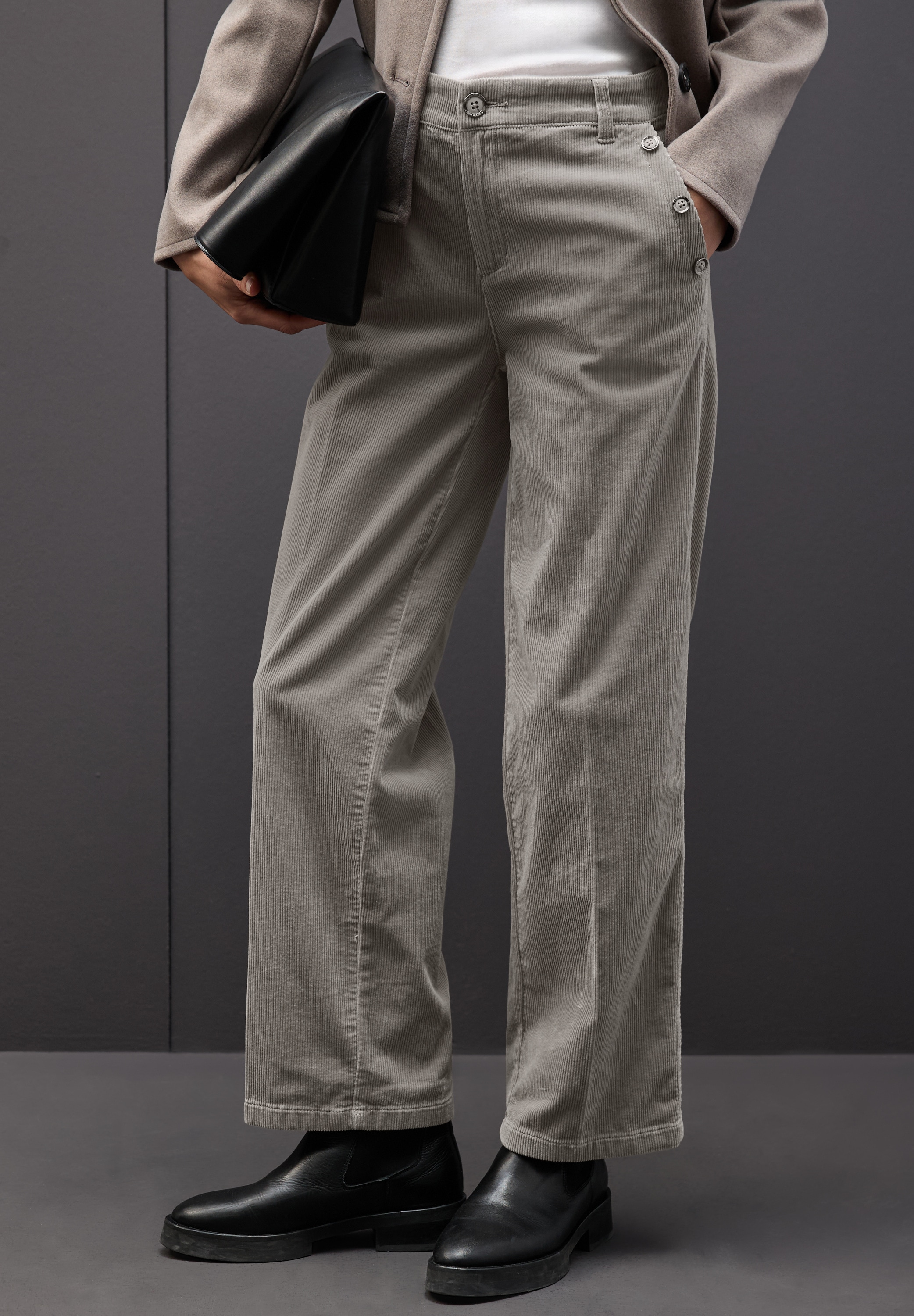 Image of STREET ONE Cordhose Straight Leg, Mid Waist