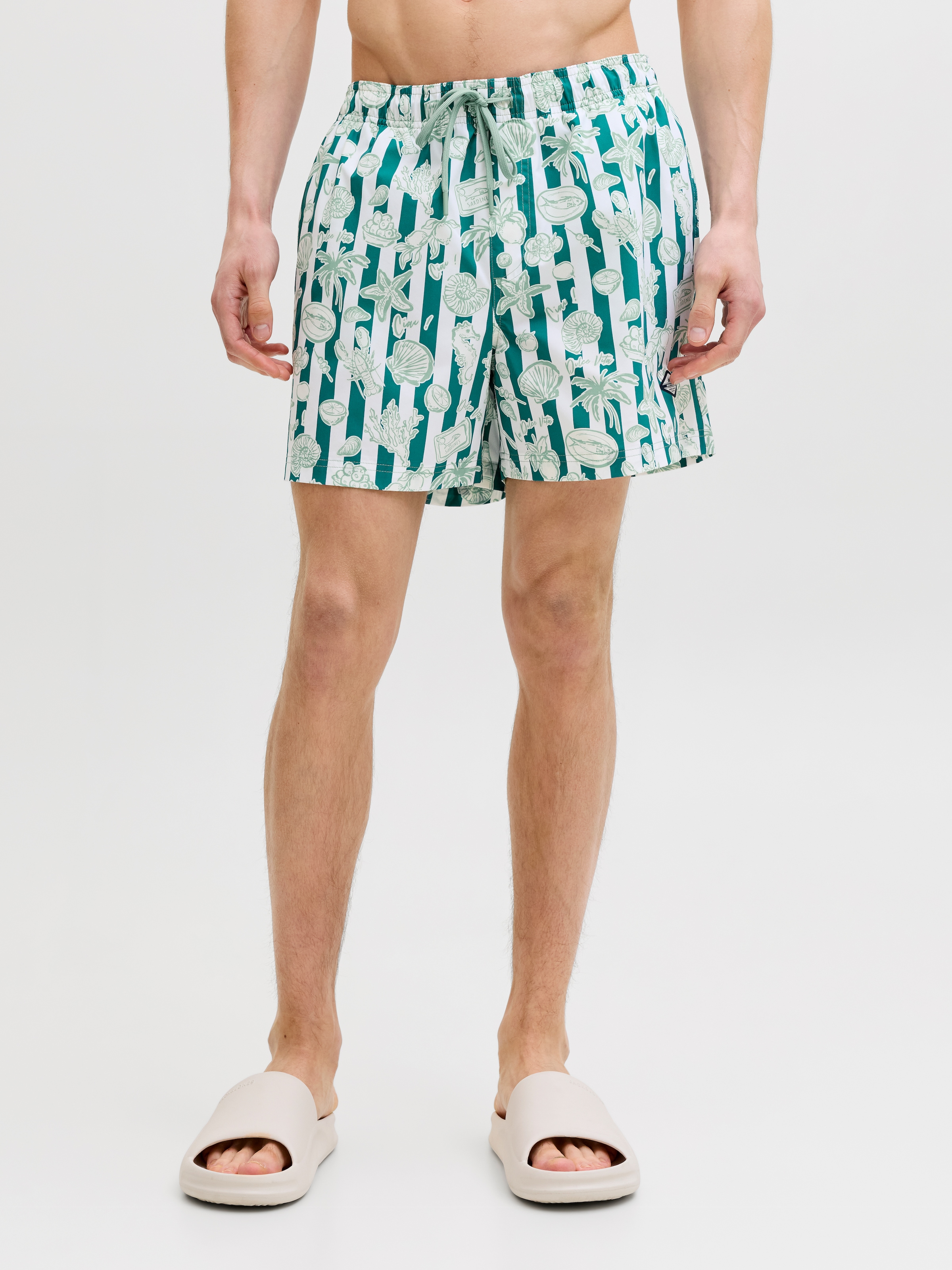 Image of Jack & Jones Badeshorts "JPSTMAUI VIBES NOVELTY AOP SWIM SHORT SN" Kunstfaser