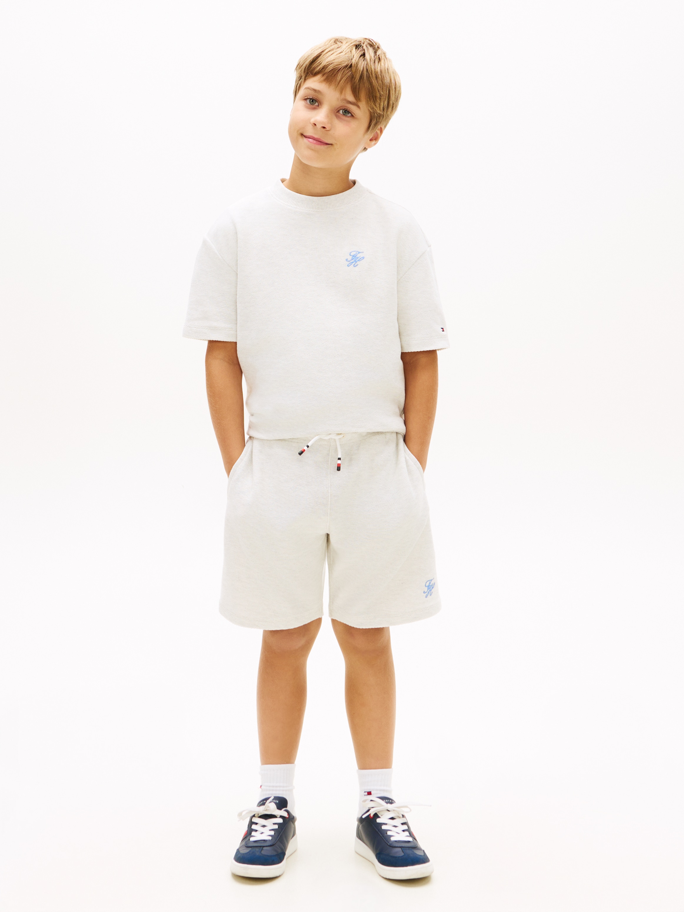 Tommy Hilfiger Short »TH SCRIPT JERSEY TWILL SHORT«  enfants jusqu'à 16 ans, jambe large