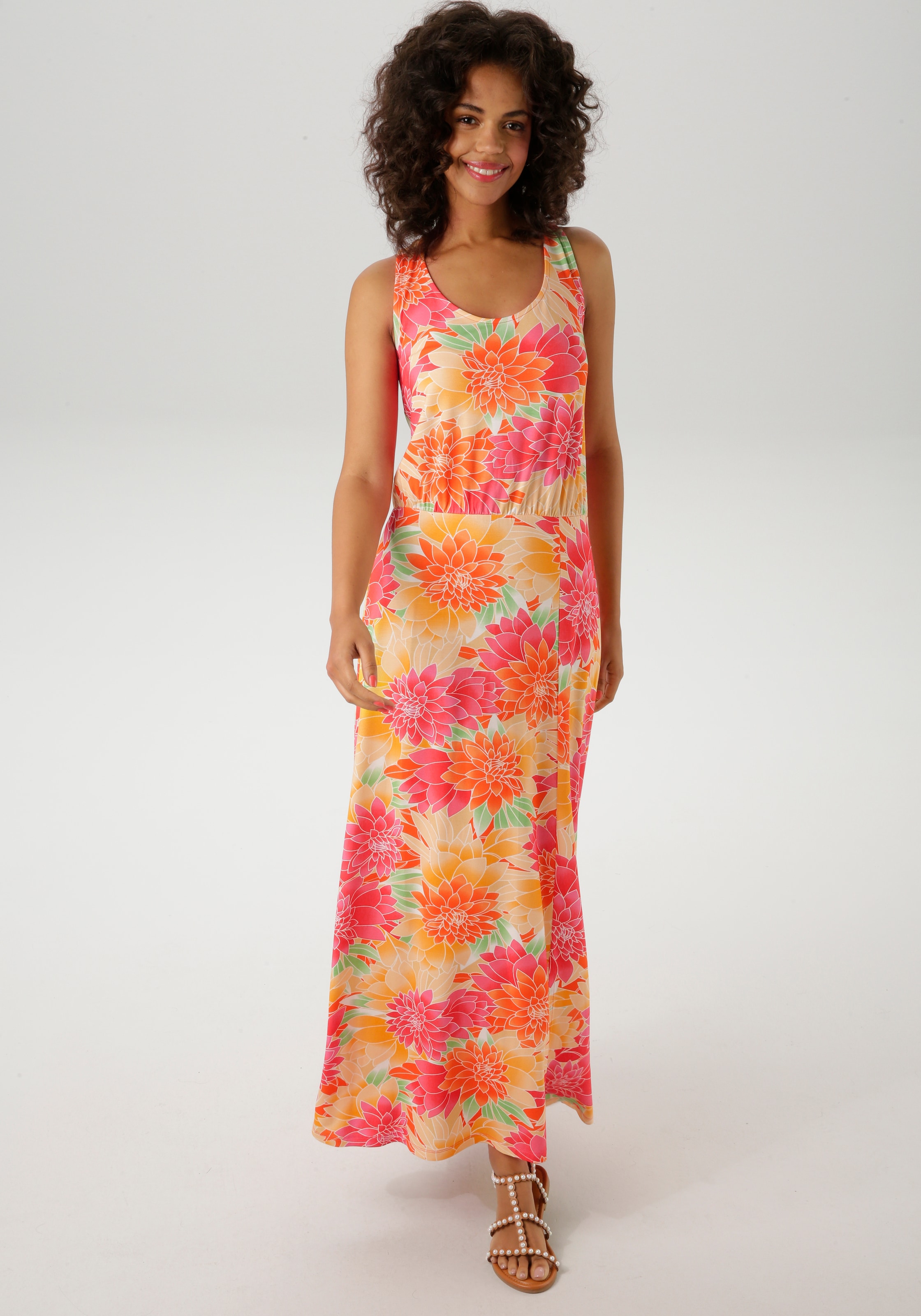 Aniston CASUAL Sommerkleid, mit grossflächigen, farbenfrohen Blüten bedruckt