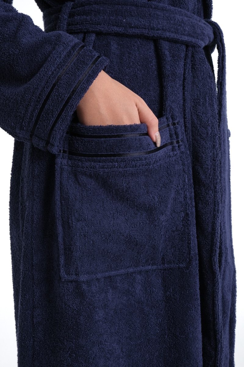 Bruno Banani Damenbademantel »Clement, ideal für Sauna & Spa, Hotelbademantel, Morgenmantel«, (1 St.), 100% Baumwolle, einfarbig, glänzende Streifen-Bordüre, Taschen, XS-3XL