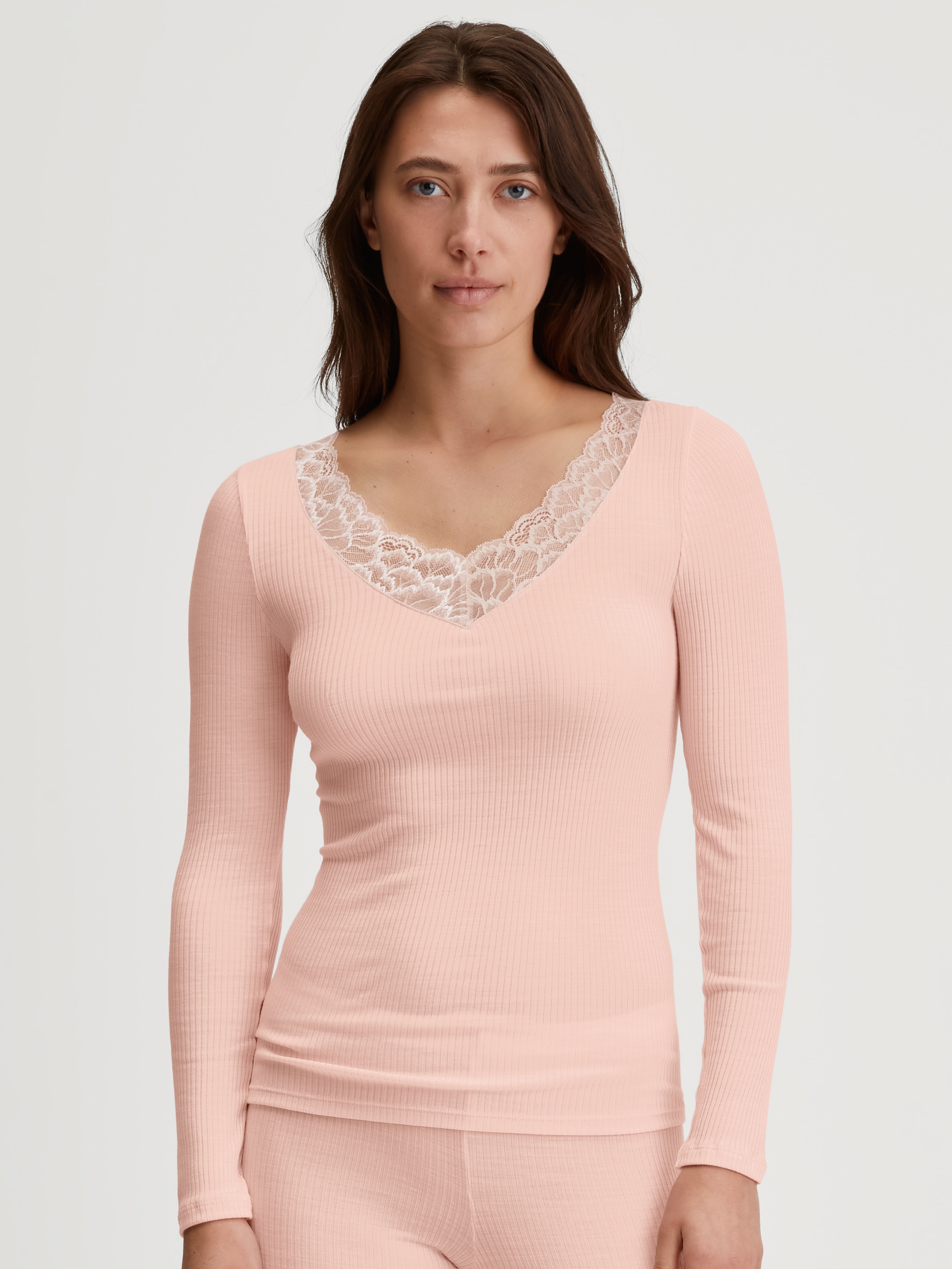 Image of CALIDA Longsleeve "Silky Wool Joy" zarte Spitzen-Details, wärmend, weich, leichter Glanz
