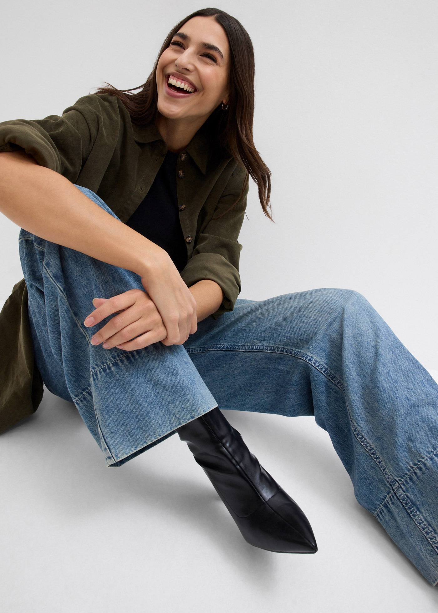 bonprix Jeans large hoher Bund, lockere Passform, aus Baumwolle und Lyocell