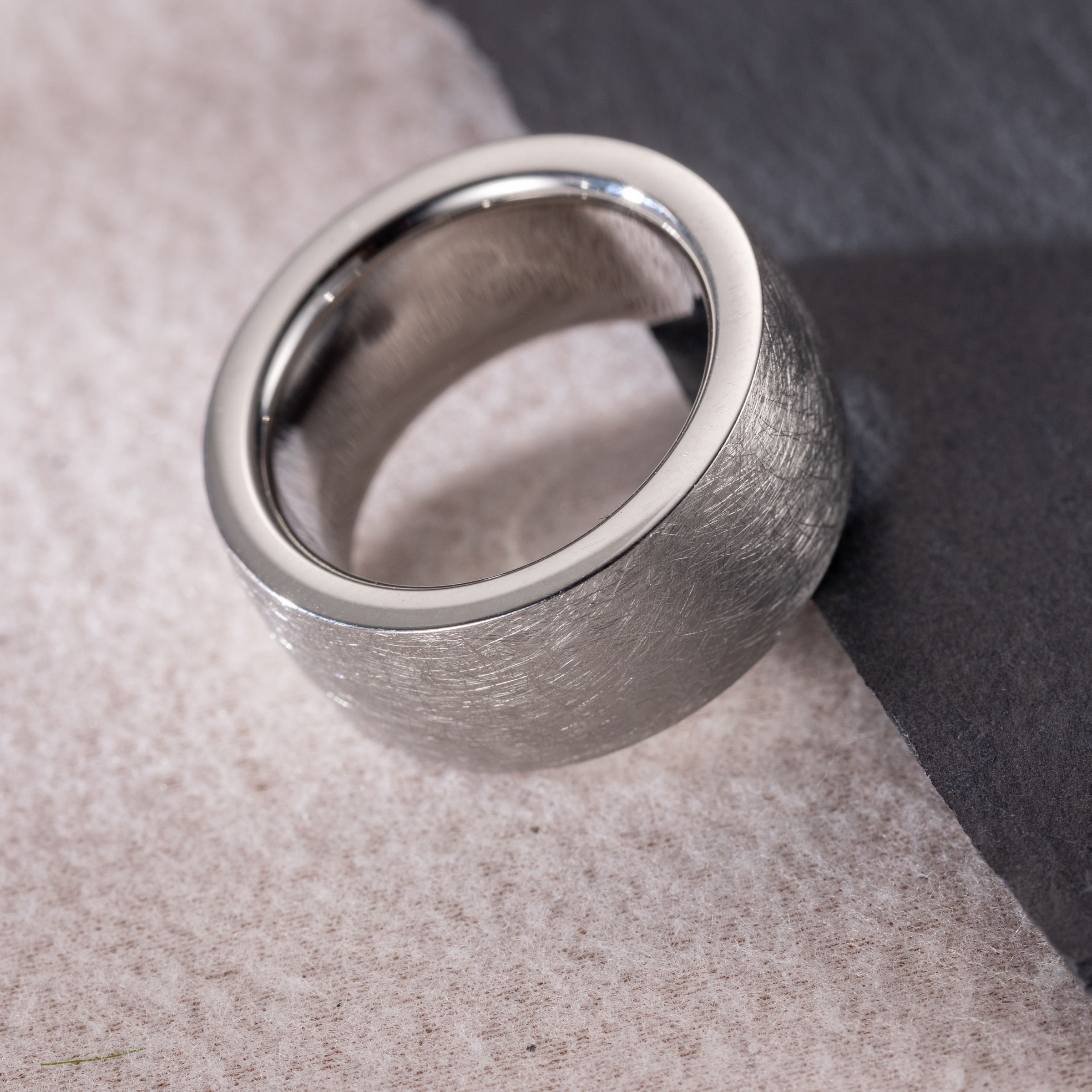 Firetti Fingerring "Schmuck Geschenk Edelstahl Ring Damenring Herrenring Ice"