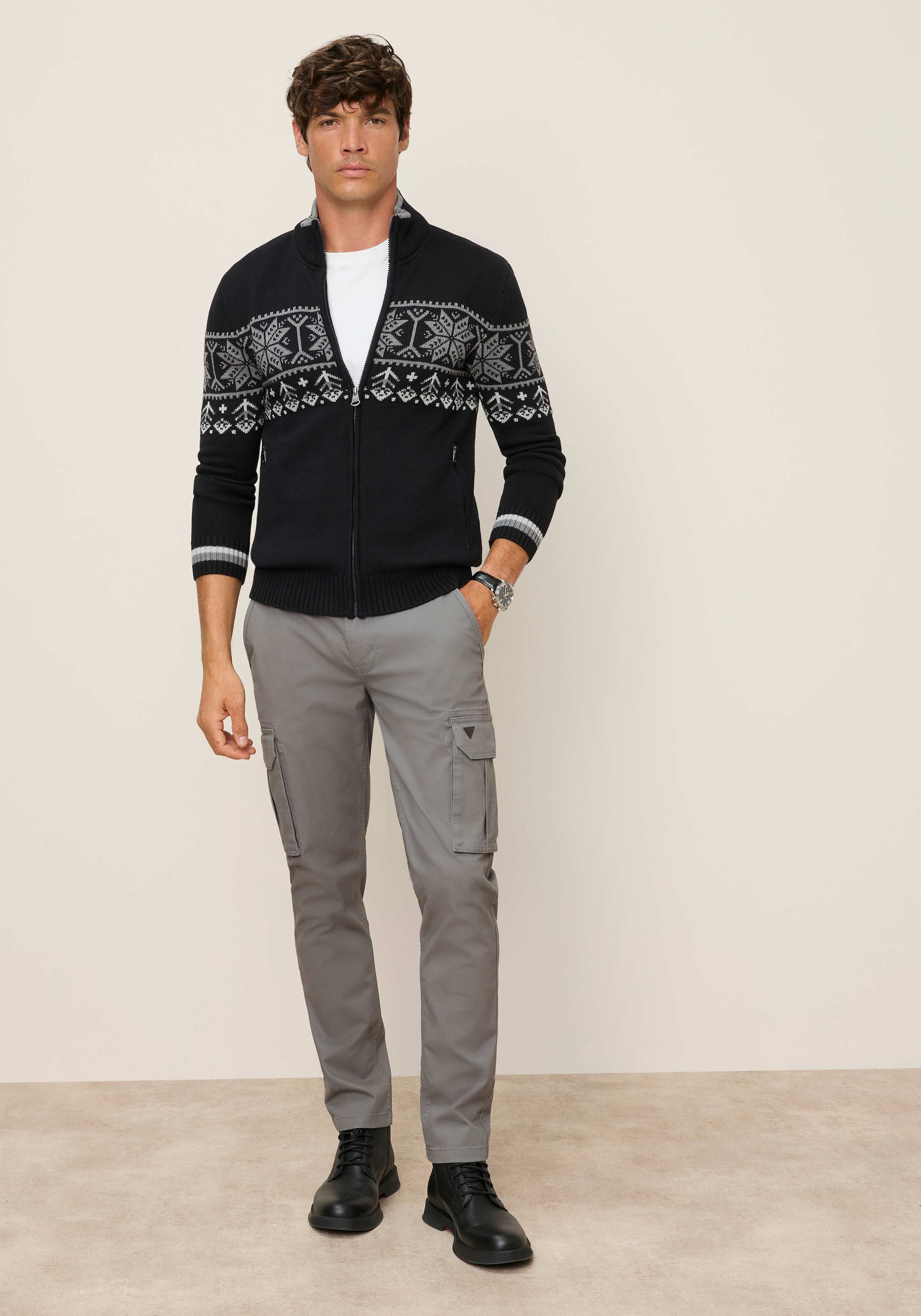 Man's World Jacquardstrickjacke »Neue Kollektion! Highlight Norweger Muster« mit Reissverschluss, mit Rippbündchen an Ärmeln und Saum