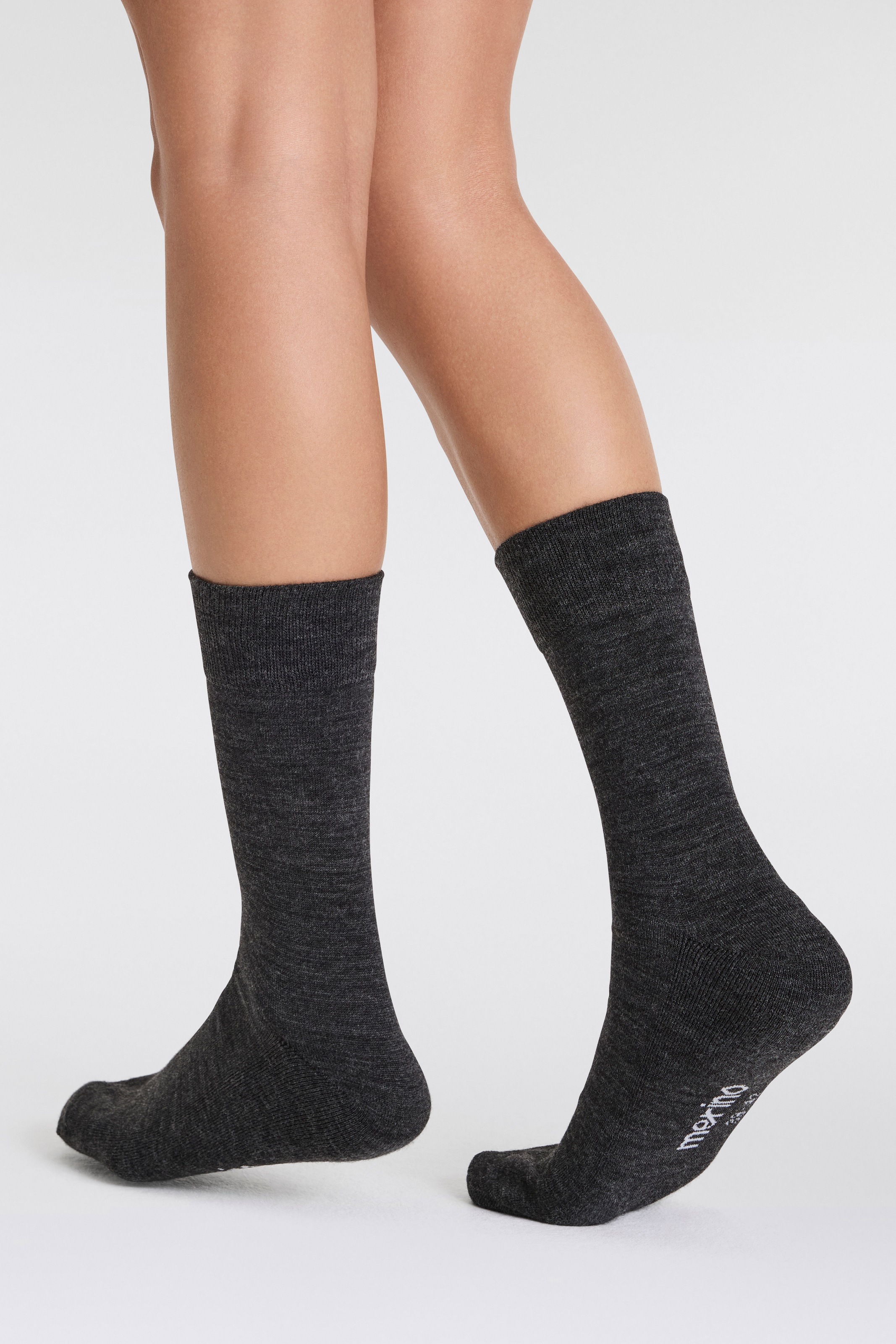 Apollo Basicsocken, (3er Pack), Unisex mit Stickerei und weichen Merinowoll-Anteil