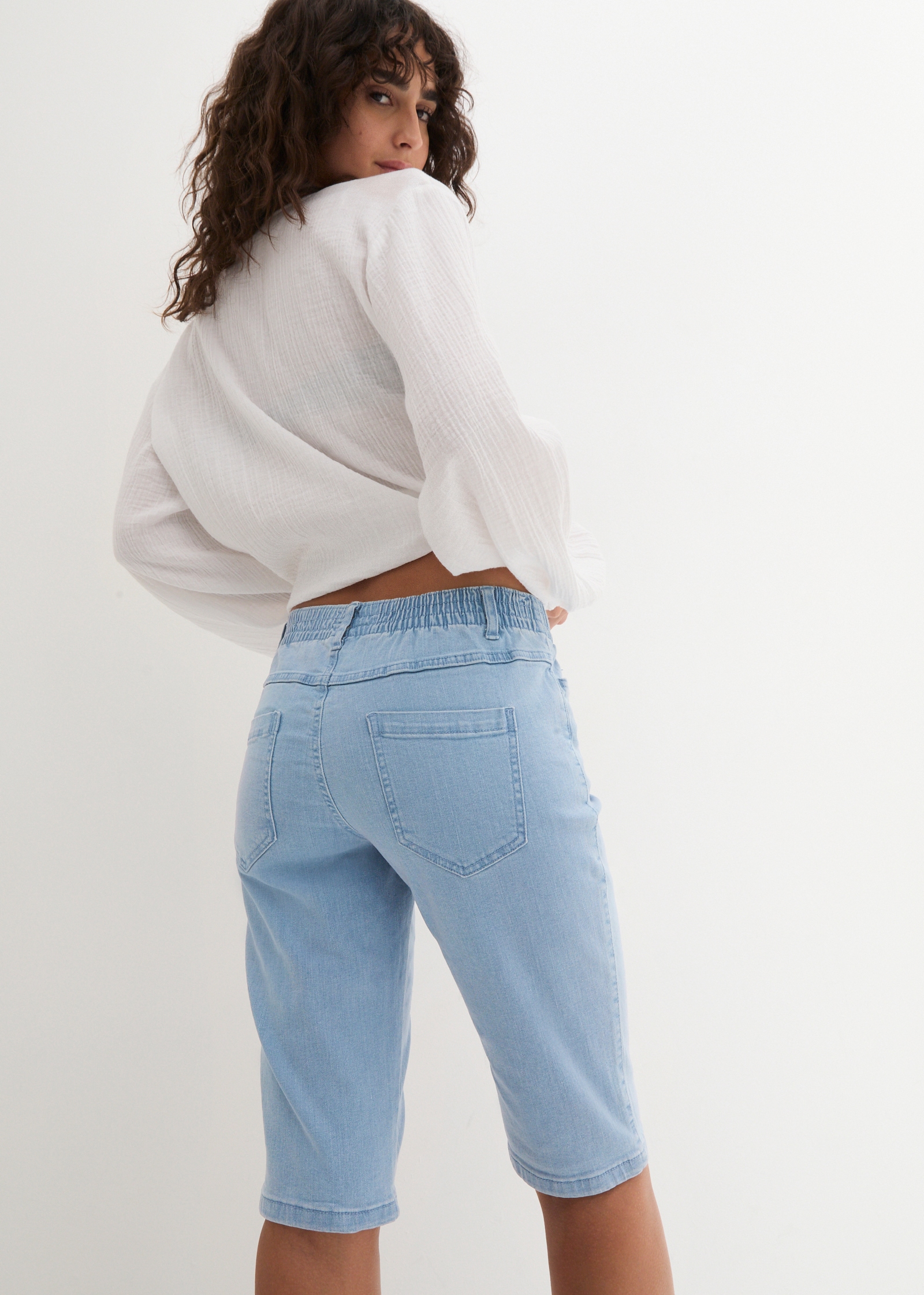 bonprix Bermuda  Stretch-Bermuda, in Twill- und Jeansoptik, mit elastischem Bund