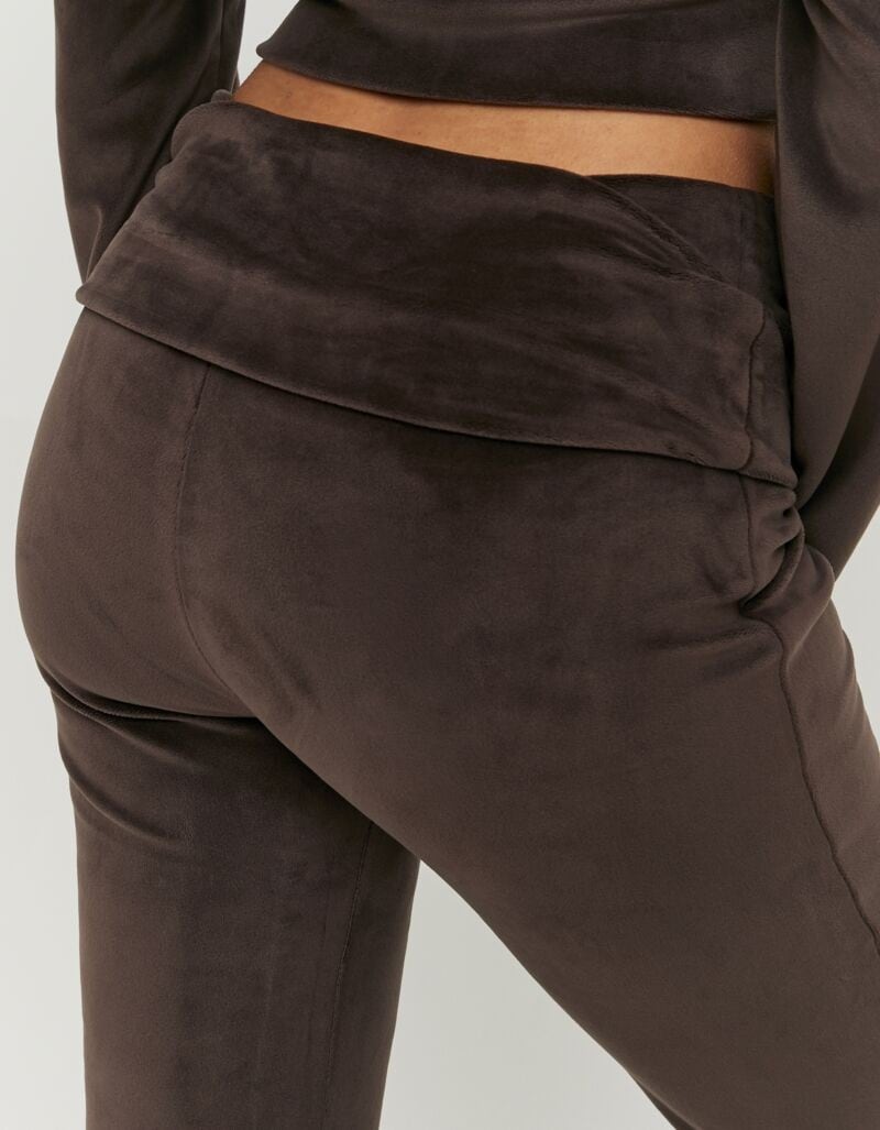 Tally Weijl Pantalon en velours »SPAPEVOLDY«  Materialmix, Bootcut, Mid Waist, aus Samt mit Bündchen zum Umschlagen