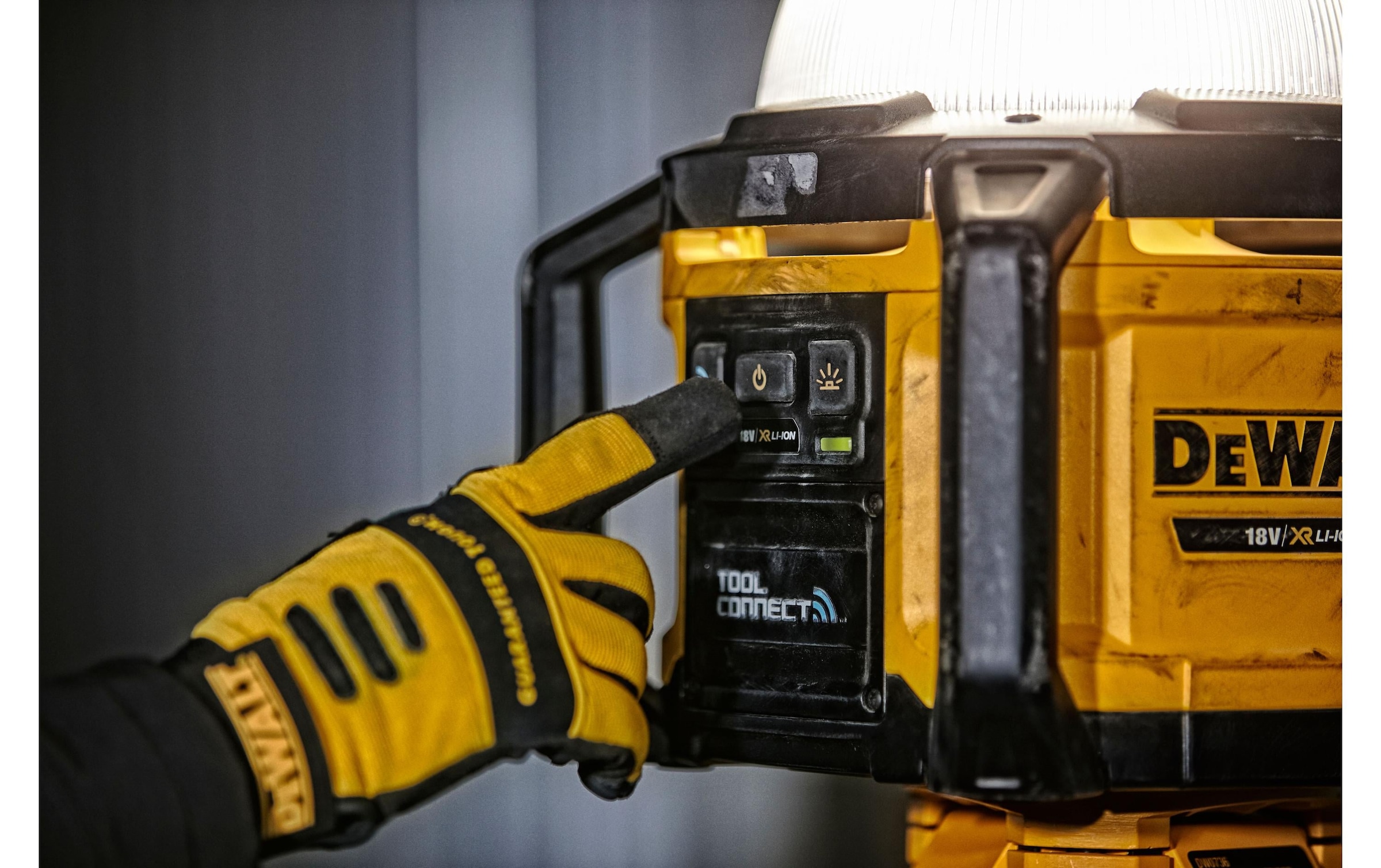 DeWalt Baustrahler »DCL0«