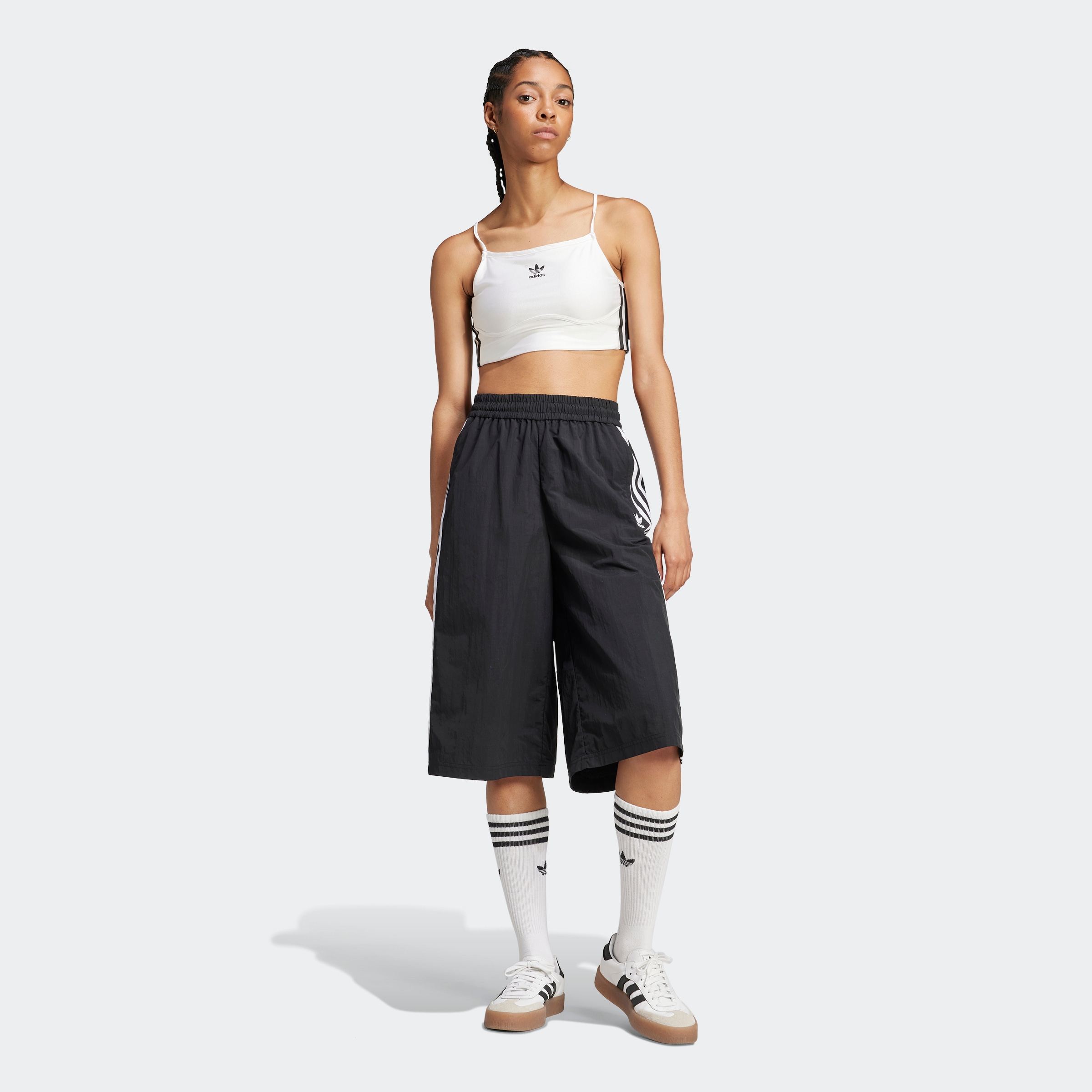 adidas Originals 3/4-Hose »WVN CAPRI SHORT«, (1 tlg.)