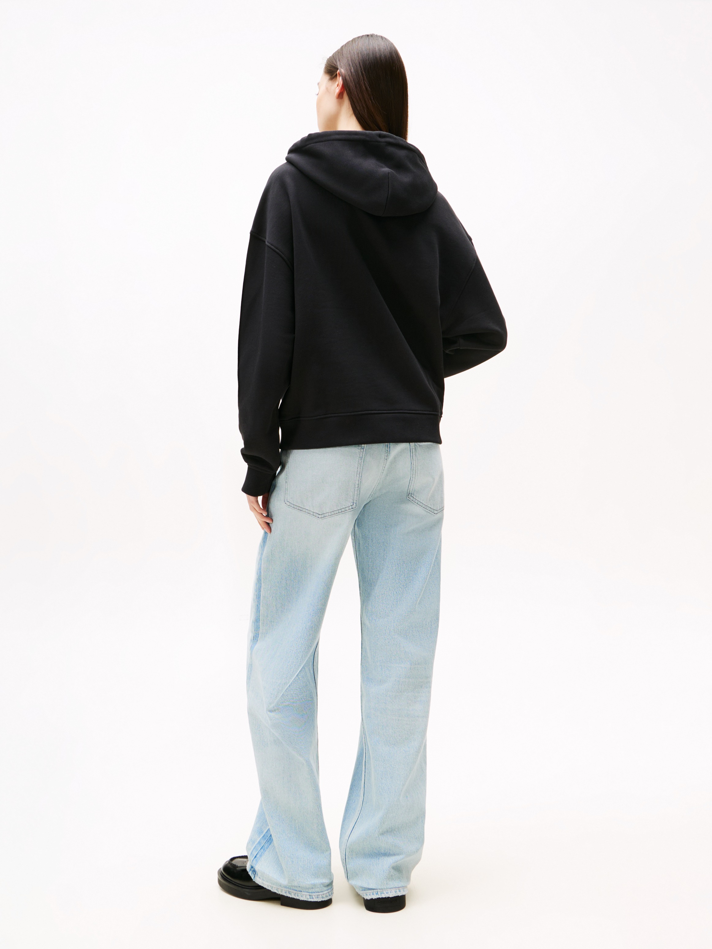 Tommy Jeans Hoodie »TJW BXY BADGE HOODIE EXT«, mit Logo-Badge