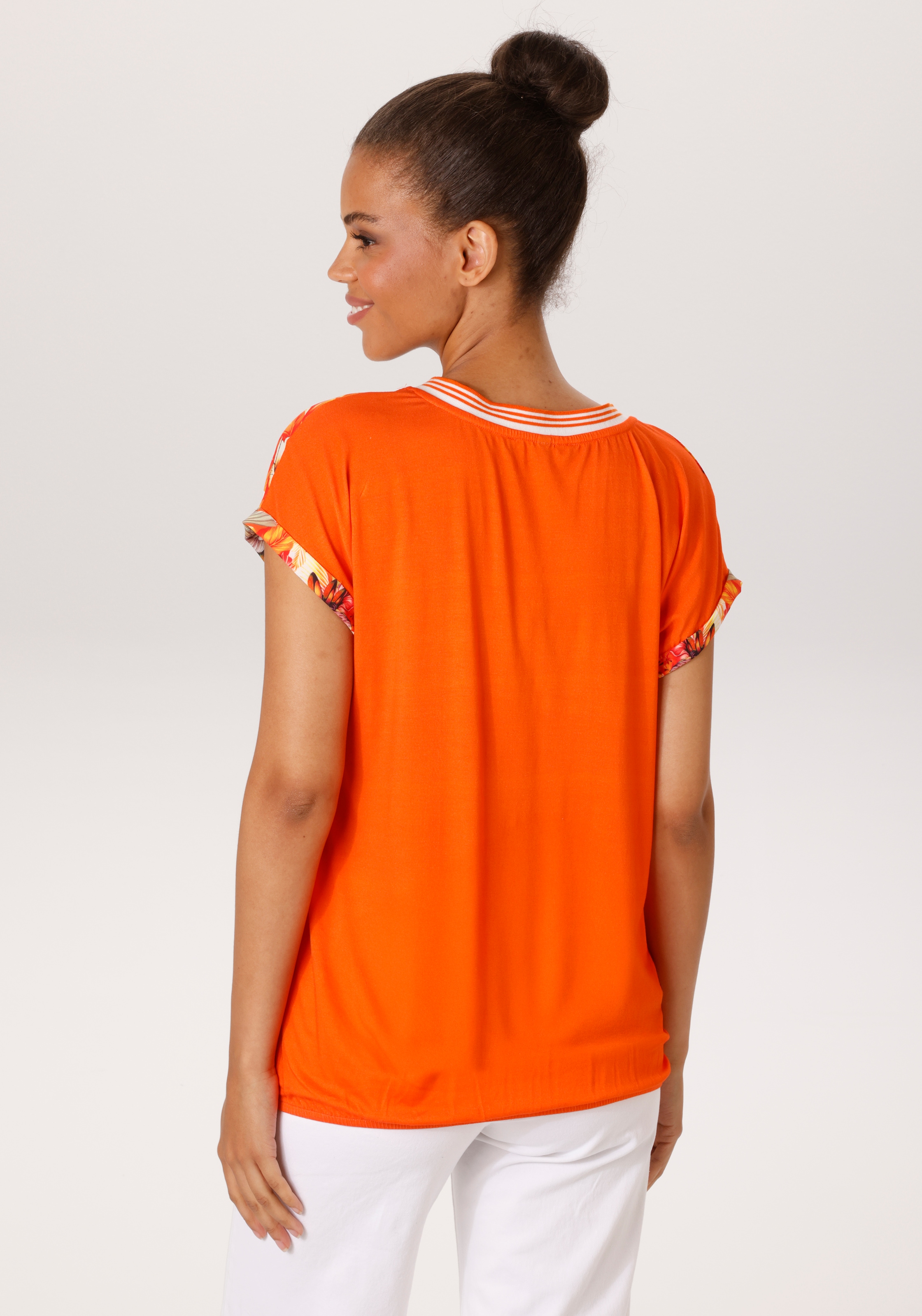 Aniston CASUAL Shirtbluse mit Leopard, tropischen Vögeln, Blüten und Blättern - NEUE KOLLEKTION