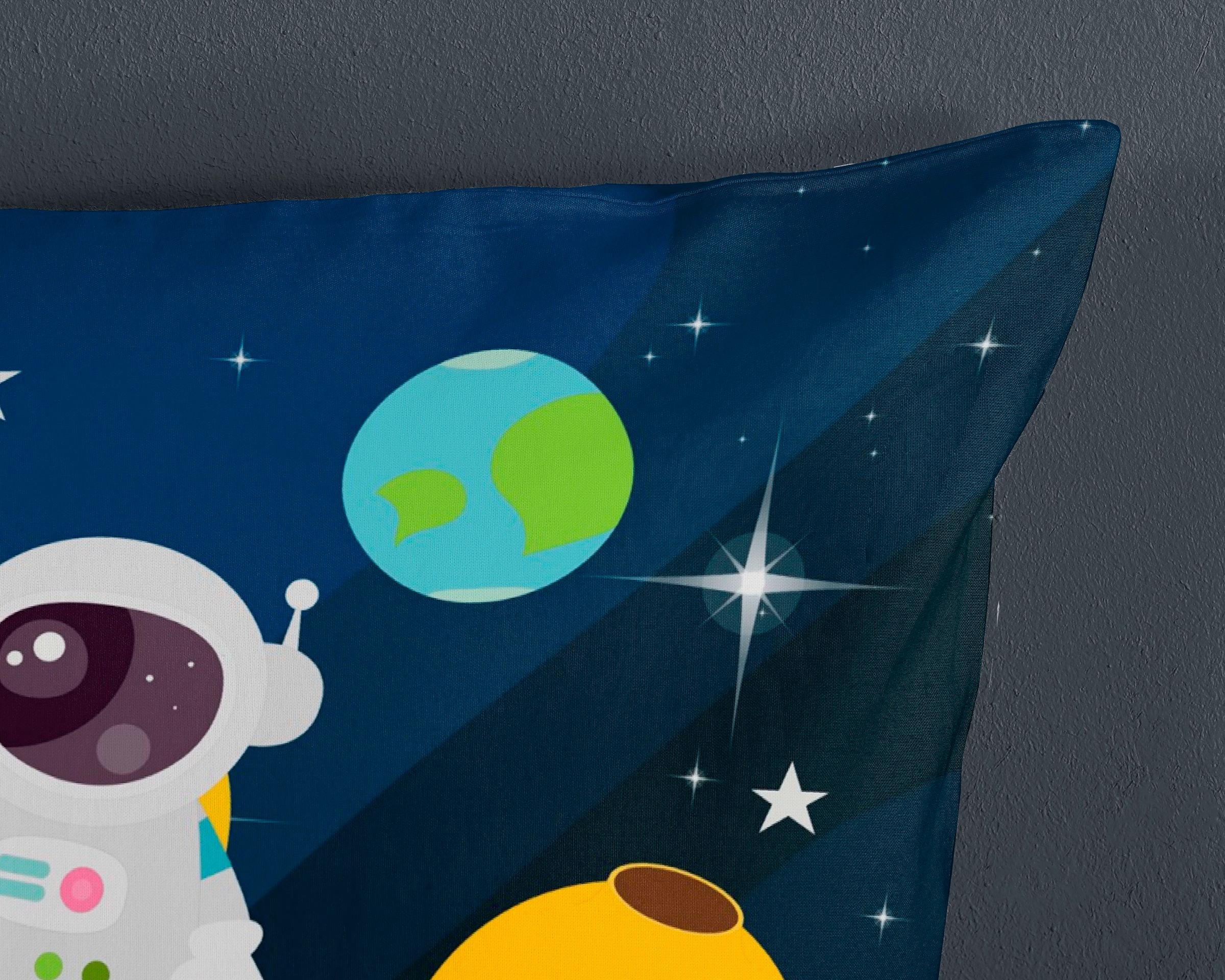 PURE luxury collection Kinderbettwäsche »Planets«, 135x200, Pflegeleicht, Reissverschluss, Wende, Kind Junge, Weltall Blau