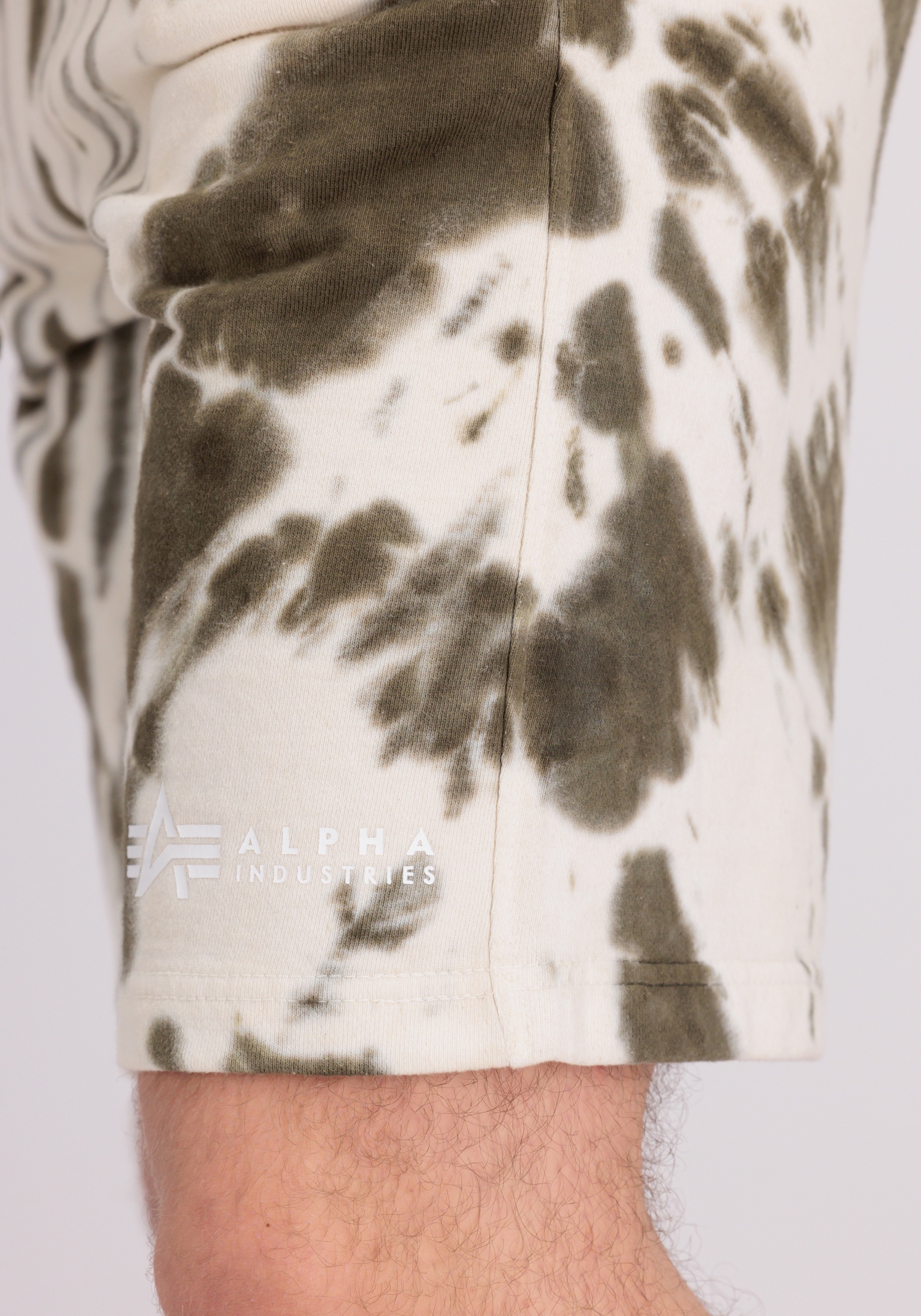 Alpha Industries Sweatshorts »Alpha Industries Men - Shorts Tie Dye Shorts«