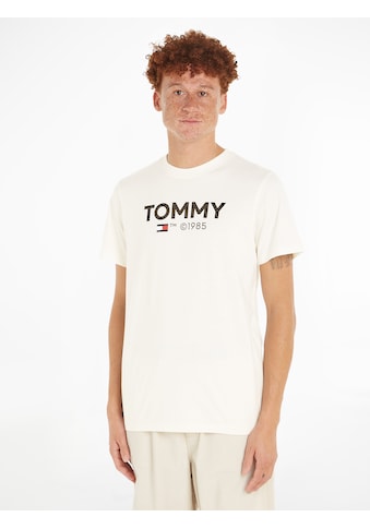 T-Shirt »TJM SLIM ESSENTIAL TOMMY TEE«, mit grossem Tommy Druck auf der Brust