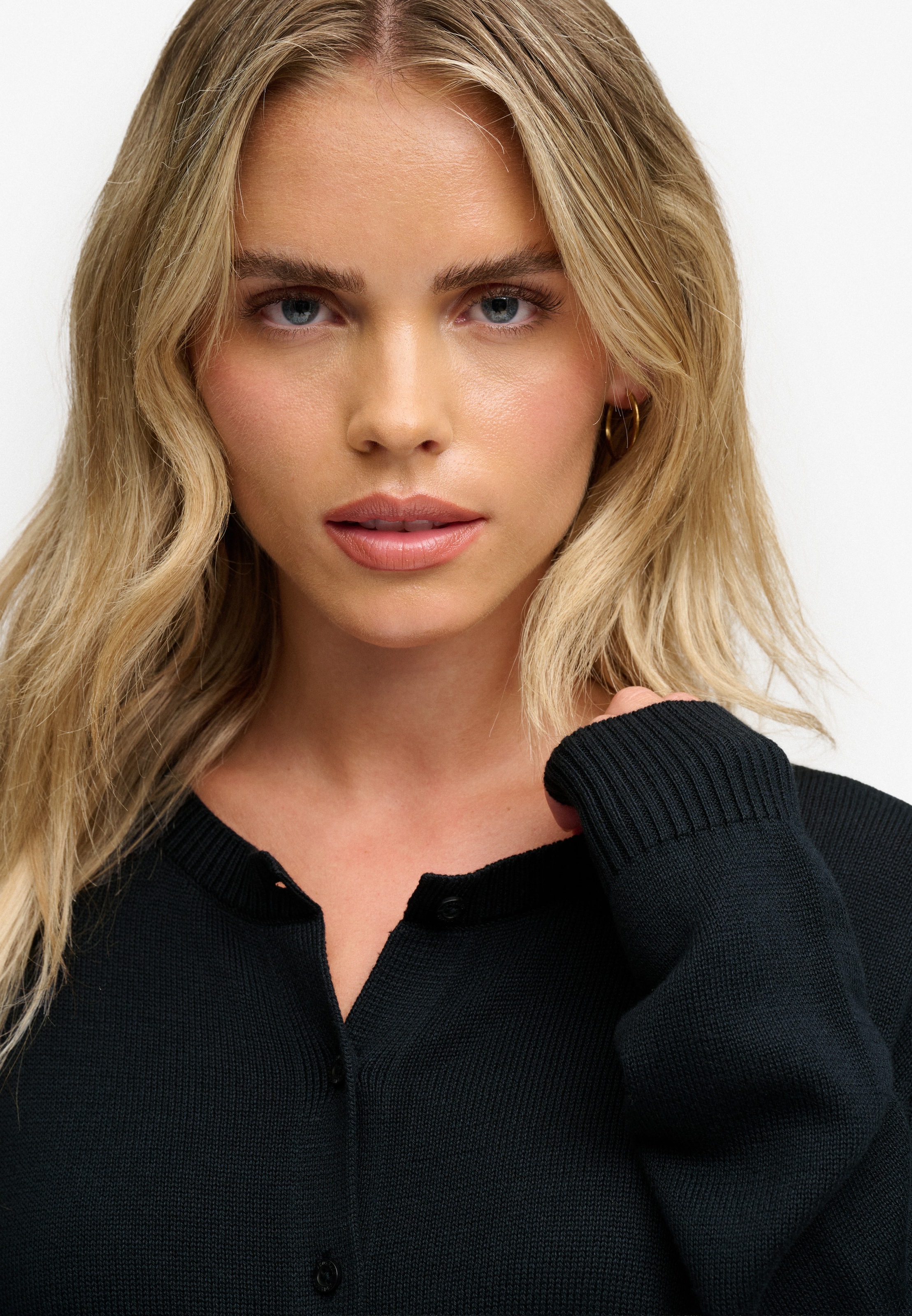 Superdry Strickjacke »ESSENTIAL SLOUCHY CREW CARDI« Baumwollmischung